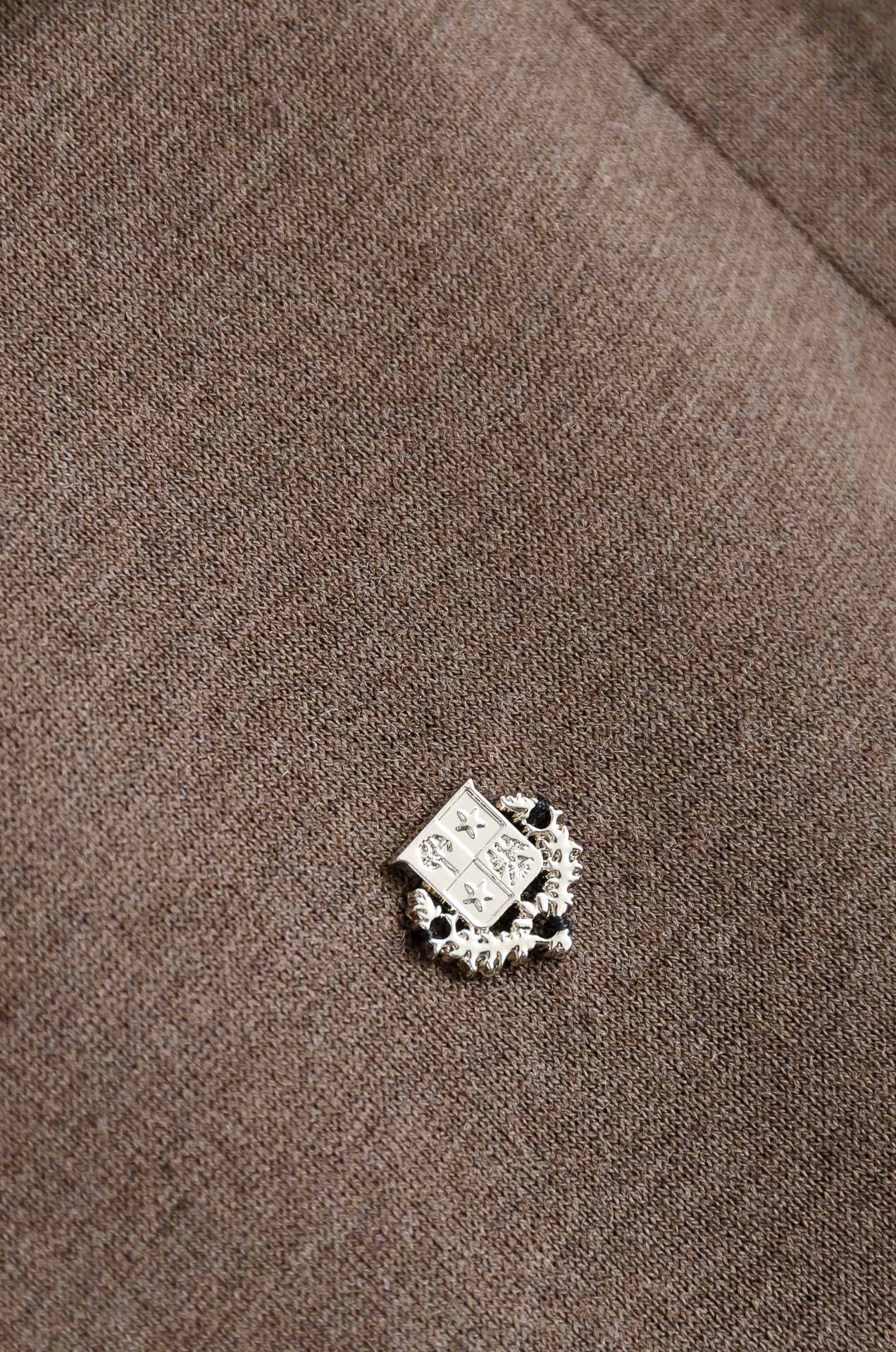 lP🆕 FW最新羊毛针织小立领男士马甲背心外套#采用46.5%聚酯纤维+31.1%+22.4腈纶工艺打造