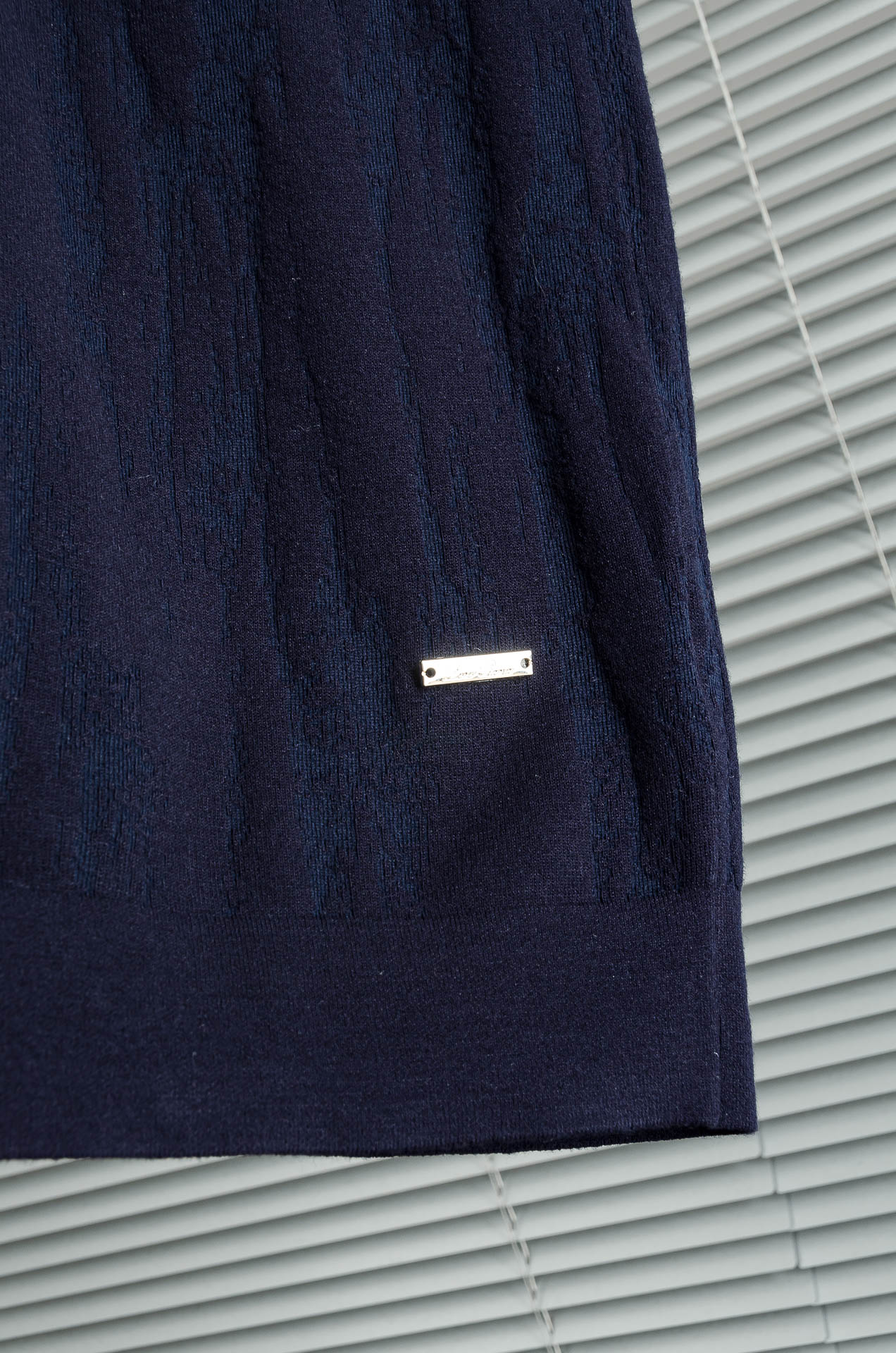 lP🆕 FW秋冬最新桑蚕丝混纺面料！上身保暖舒适亲肤男士翻领短袖针织T恤衫男人的衣橱必备单品！我想这是每