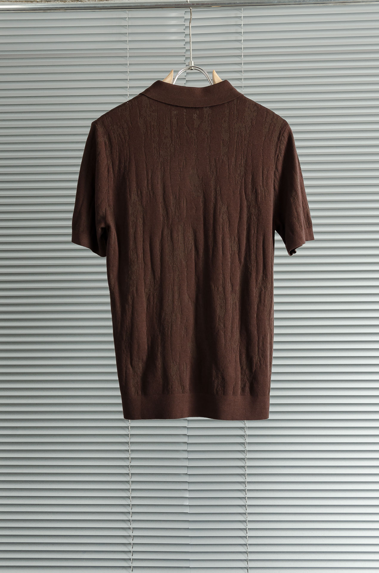 lP🆕 FW秋冬最新桑蚕丝混纺面料！上身保暖舒适亲肤男士翻领短袖针织T恤衫男人的衣橱必备单品！我想这是每