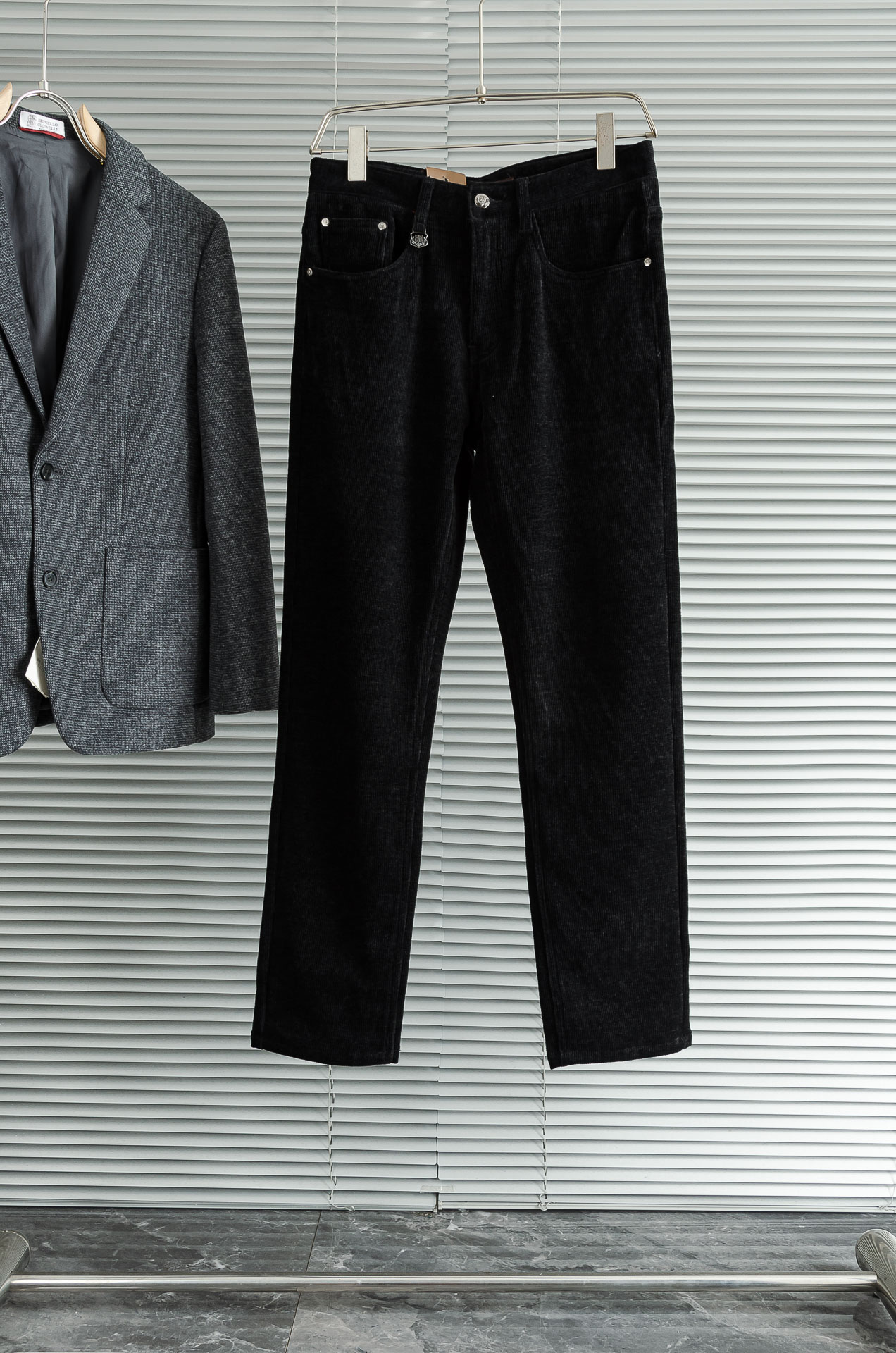 lp🆕 🇮🇹2026FW秋冬最新复古灯芯绒休闲长裤#面料为天然棉质灯芯绒，保留了棉的柔软、吸湿性与舒适度