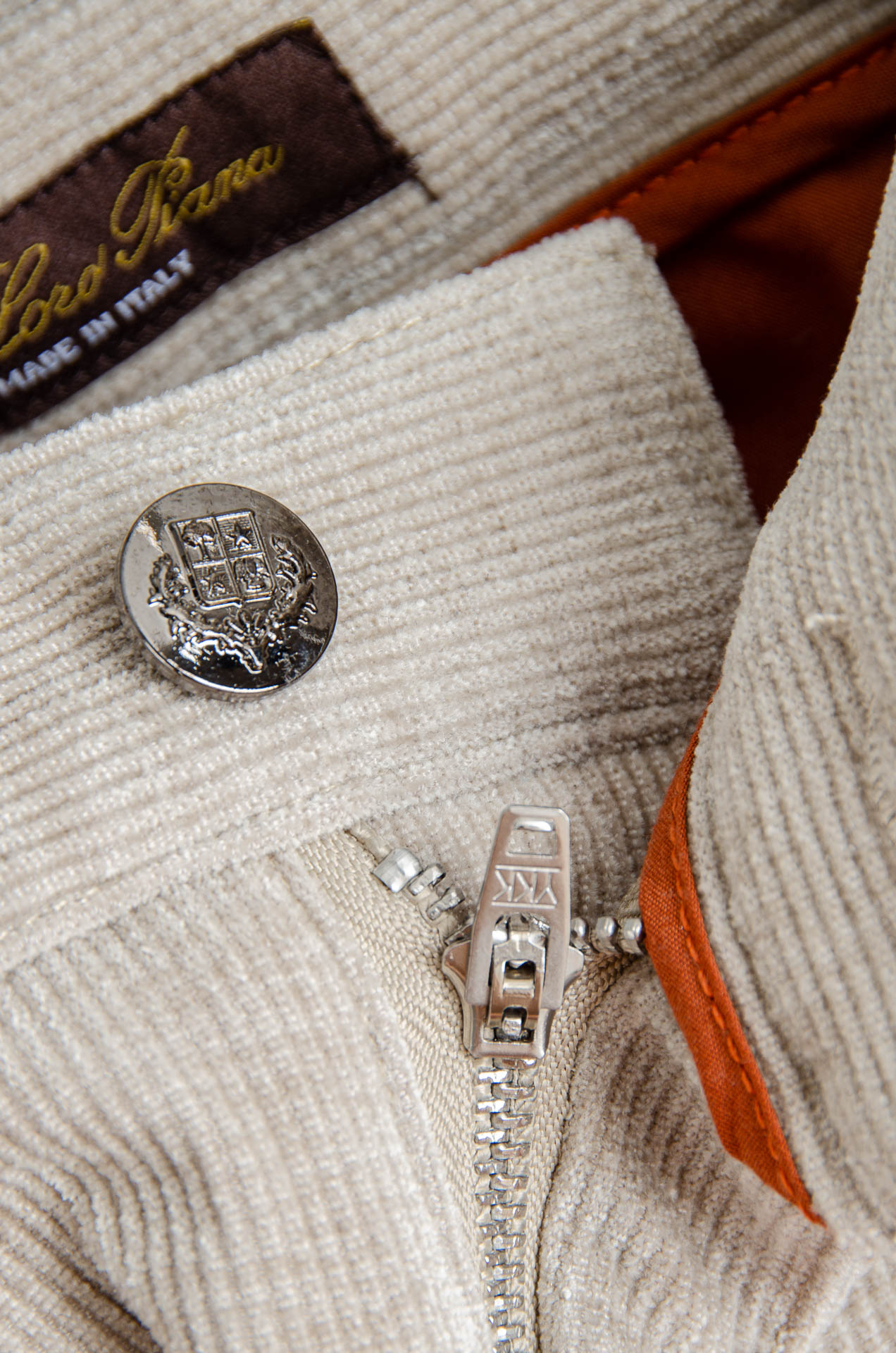 lp🆕 🇮🇹2026FW秋冬最新复古灯芯绒休闲长裤#面料为天然棉质灯芯绒，保留了棉的柔软、吸湿性与舒适度