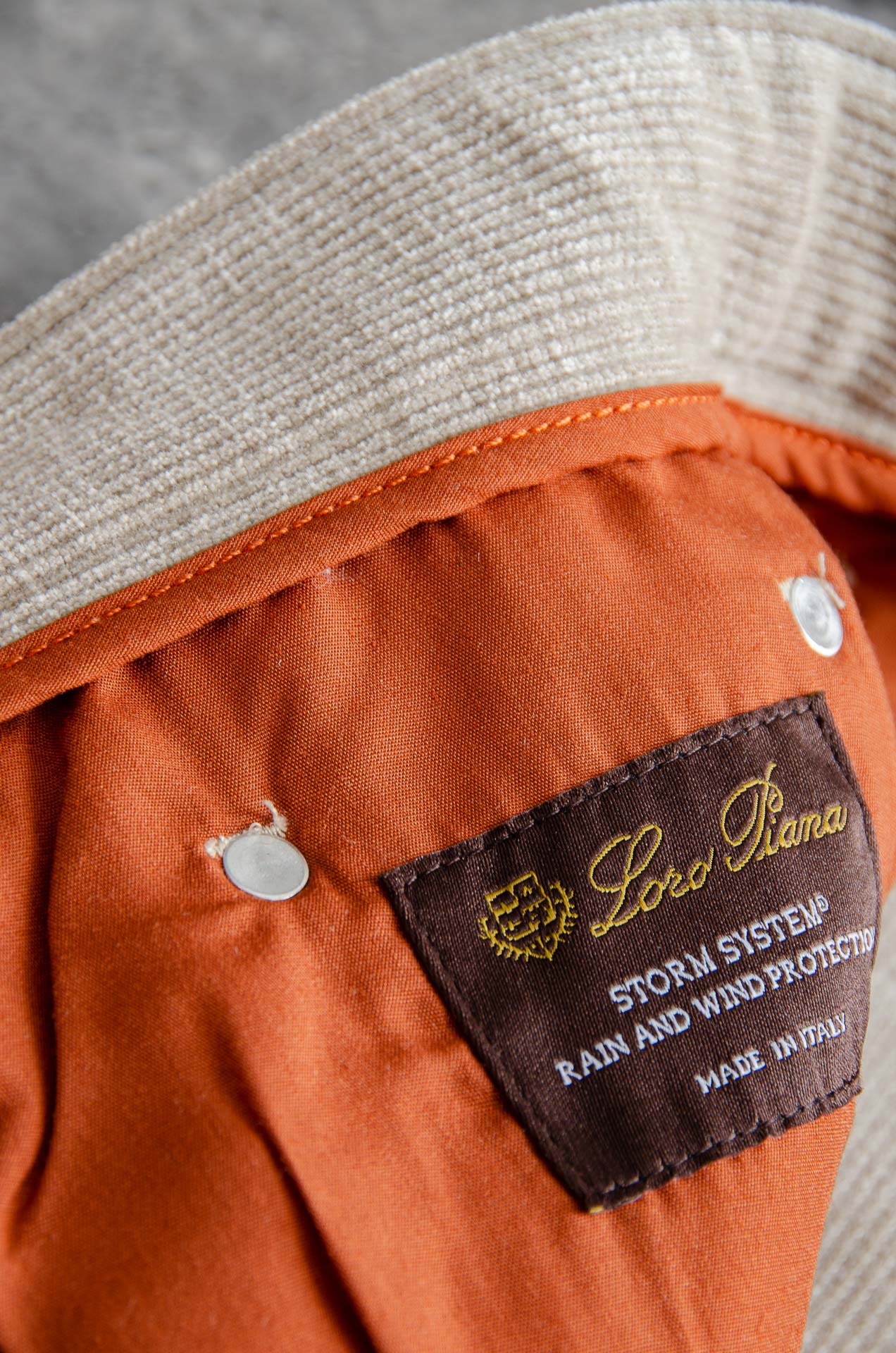 lp🆕 🇮🇹2026FW秋冬最新复古灯芯绒休闲长裤#面料为天然棉质灯芯绒，保留了棉的柔软、吸湿性与舒适度