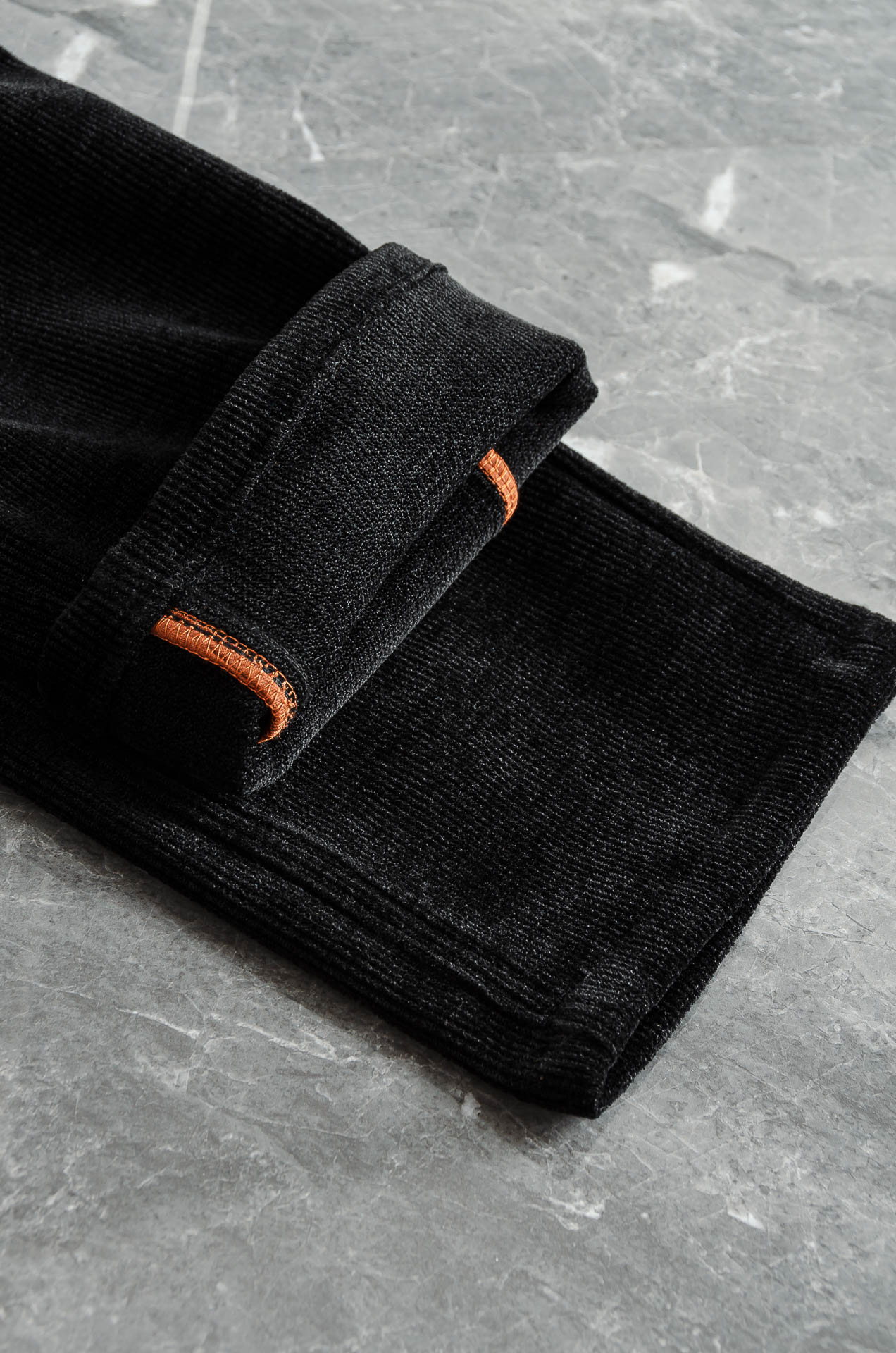 lp🆕 🇮🇹2026FW秋冬最新复古灯芯绒休闲长裤#面料为天然棉质灯芯绒，保留了棉的柔软、吸湿性与舒适度