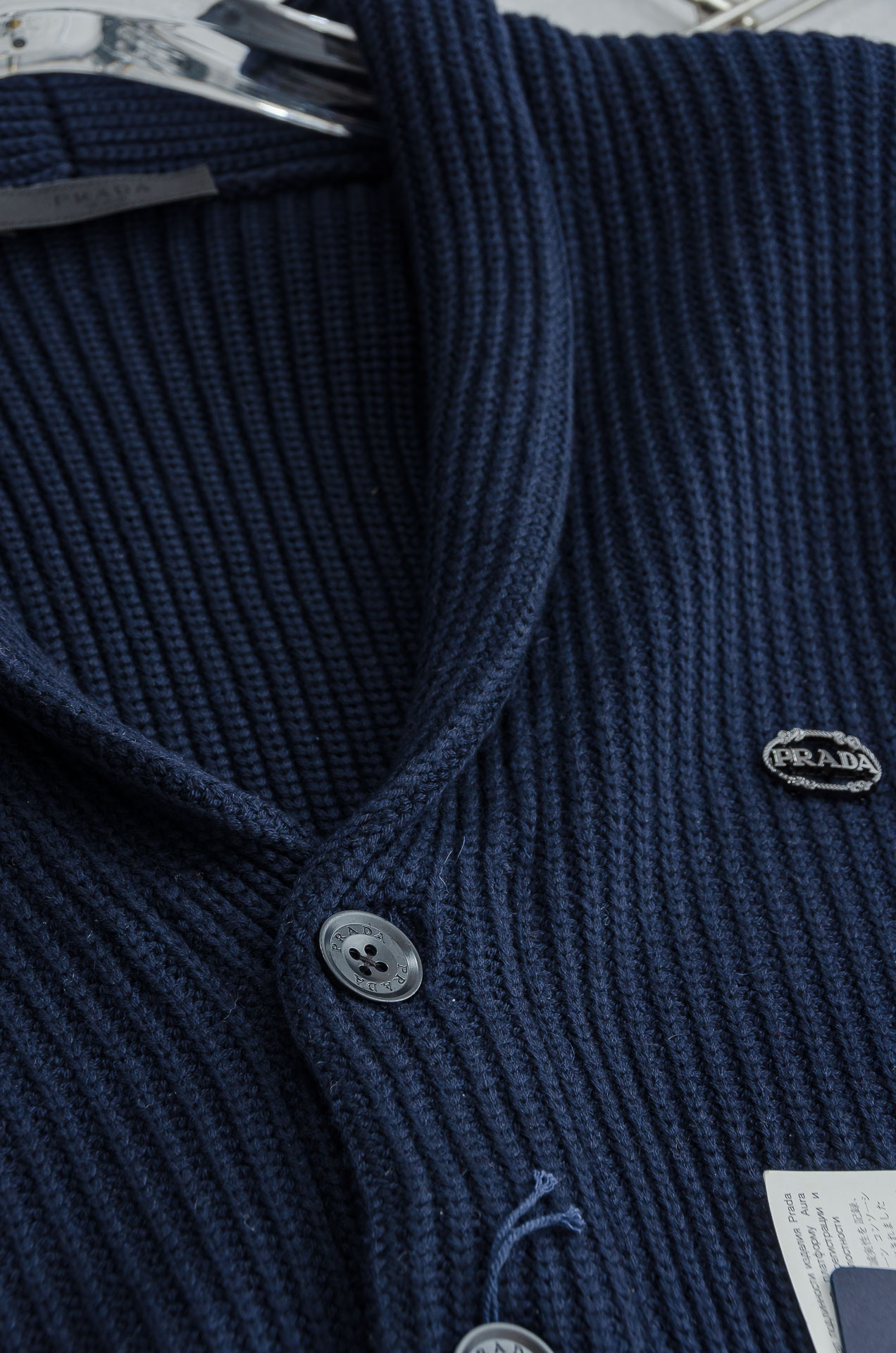 PRA* DA 普拉达 2025FW秋冬新品高端品质顶级版本 ！男士高端简约羊绒羊毛混纺开衫毛衣/羊毛衫