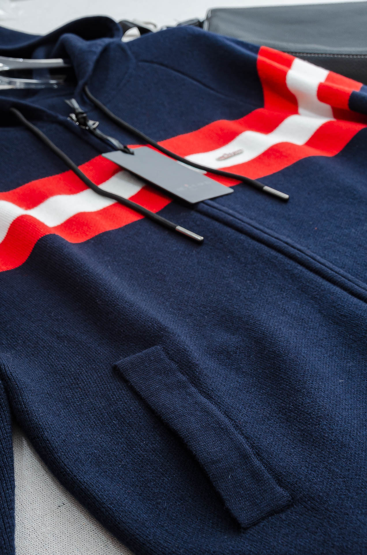 Kit#on 2025秋冬新品高端品质顶级版本 ！男士高端简约羊绒羊毛混纺开衫毛衣/羊毛衫# 高端Cou