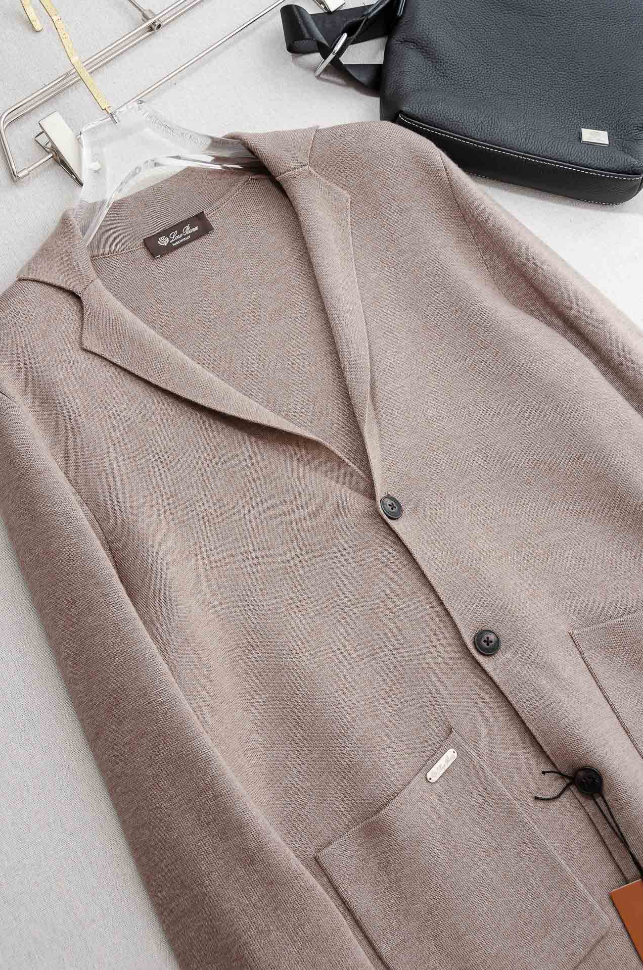 Loro*Piana 2025//秋冬新品高端品质顶级版本 ！男士高端简约羊绒羊毛混纺中长款开衫毛衣/羊