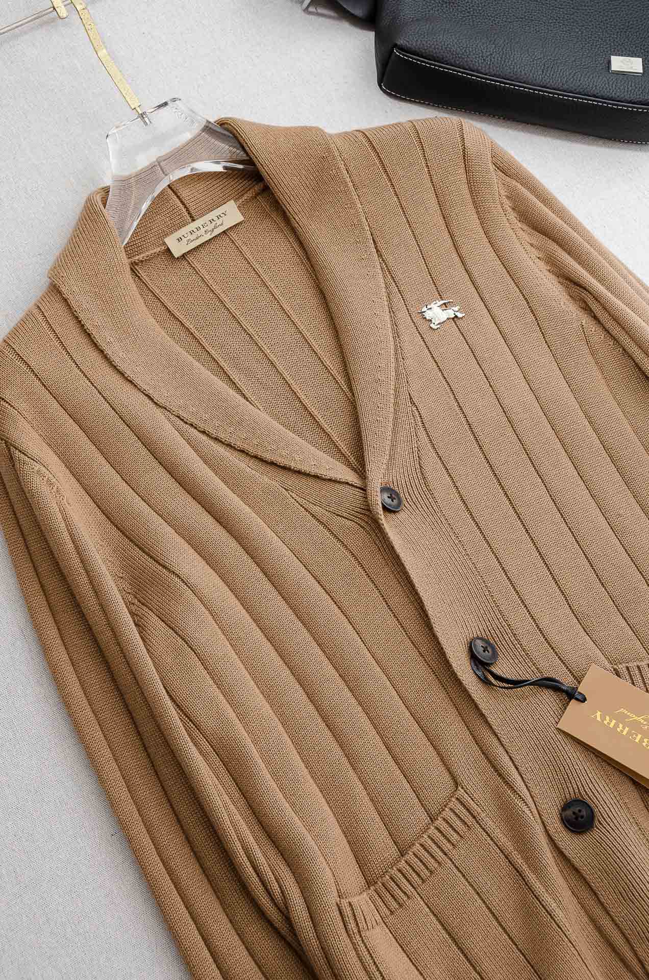 BUR＊BERRY巴宝＊莉25FW高端品质顶级版本 ！男士高端简约羊绒羊毛混纺开衫毛衣/羊毛衫#25年F