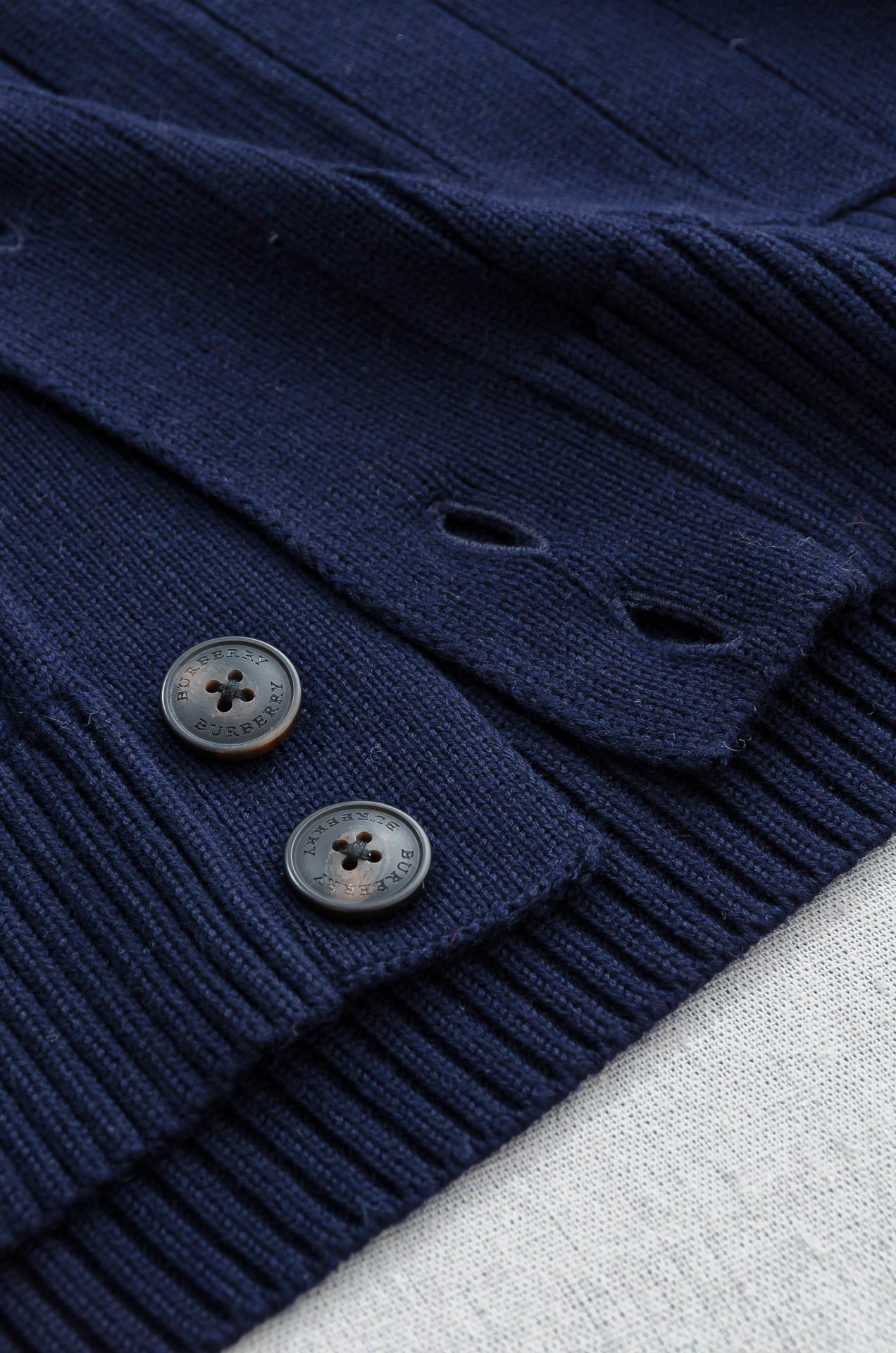 BUR＊BERRY巴宝＊莉25FW高端品质顶级版本 ！男士高端简约羊绒羊毛混纺开衫毛衣/羊毛衫#25年F