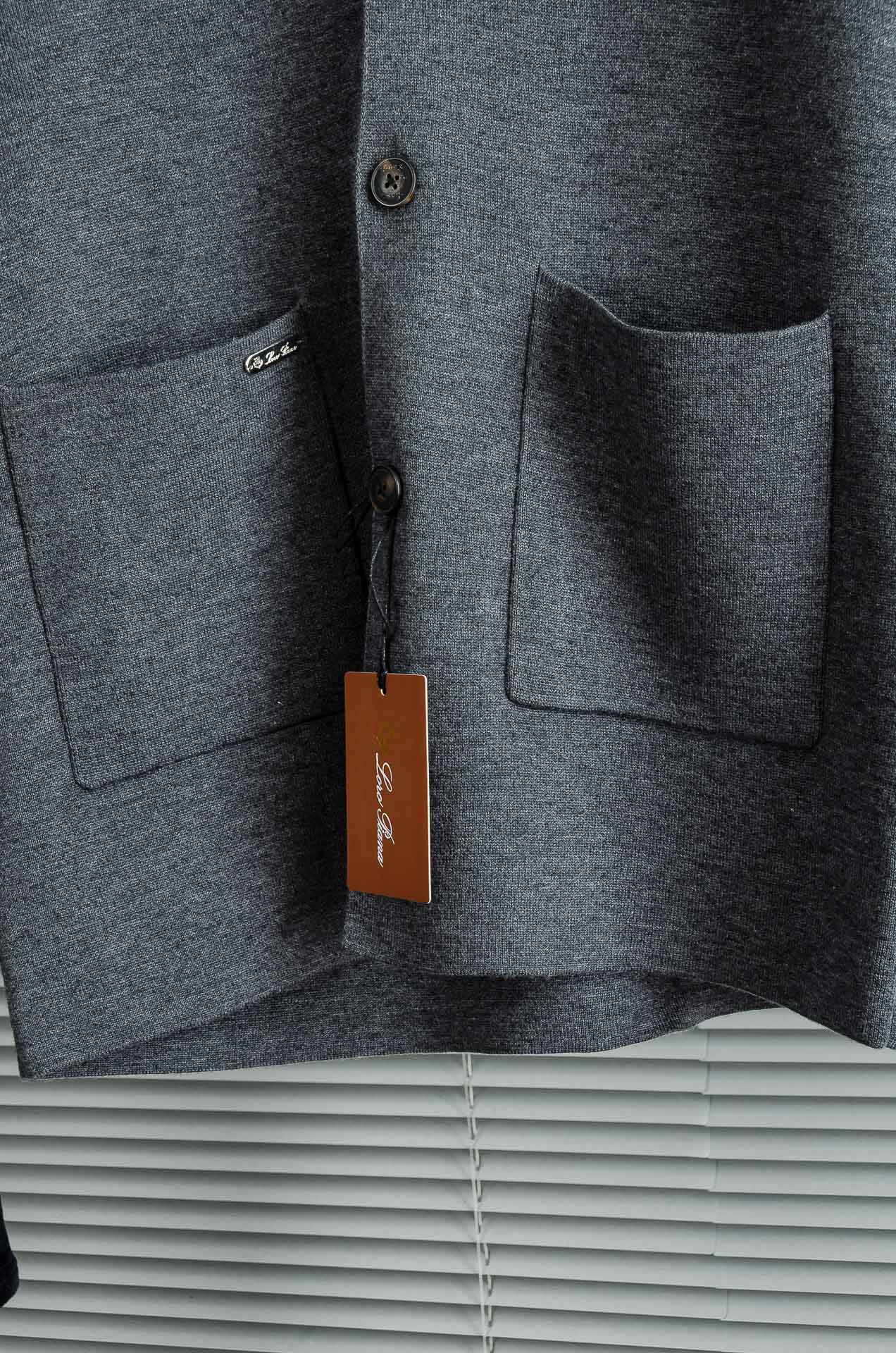 Loro*Piana / lP🆕 //秋冬新品高端品质顶级版本 ！男士高端简约羊绒羊毛混纺开衫毛衣/羊毛