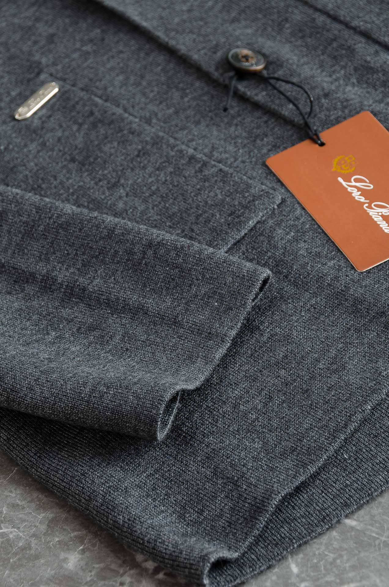 Loro*Piana / lP🆕 //秋冬新品高端品质顶级版本 ！男士高端简约羊绒羊毛混纺开衫毛衣/羊毛