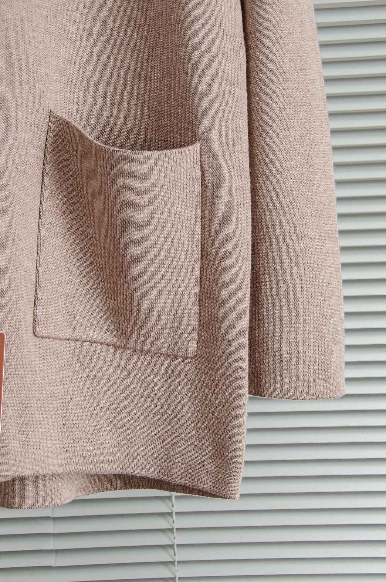 Loro*Piana / lP🆕 //秋冬新品高端品质顶级版本 ！男士高端简约羊绒羊毛混纺开衫毛衣/羊毛