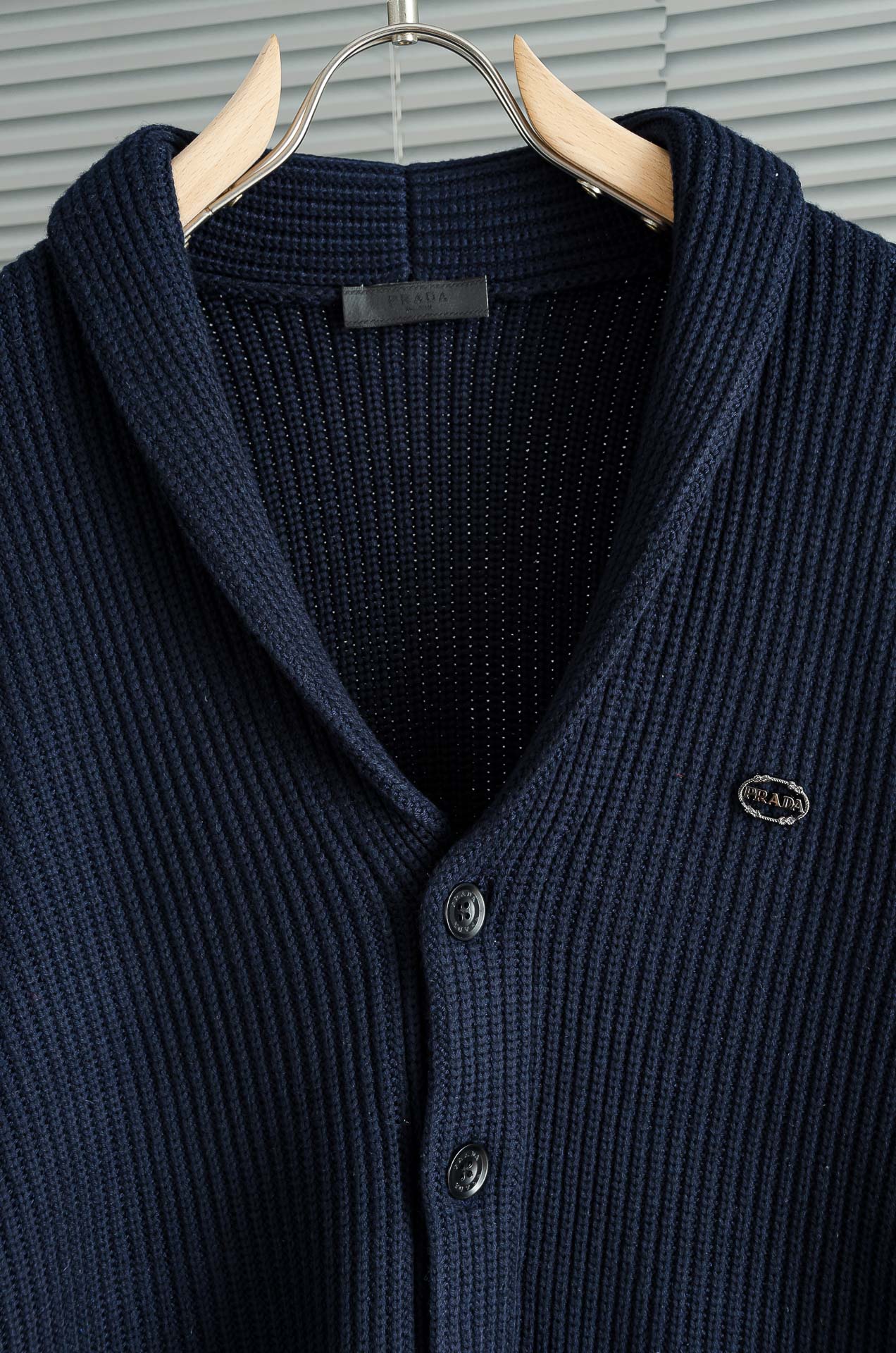 PRA* DA 普拉达 2025FW秋冬新品高端品质顶级版本 ！男士高端简约羊绒羊毛混纺开衫毛衣/羊毛衫