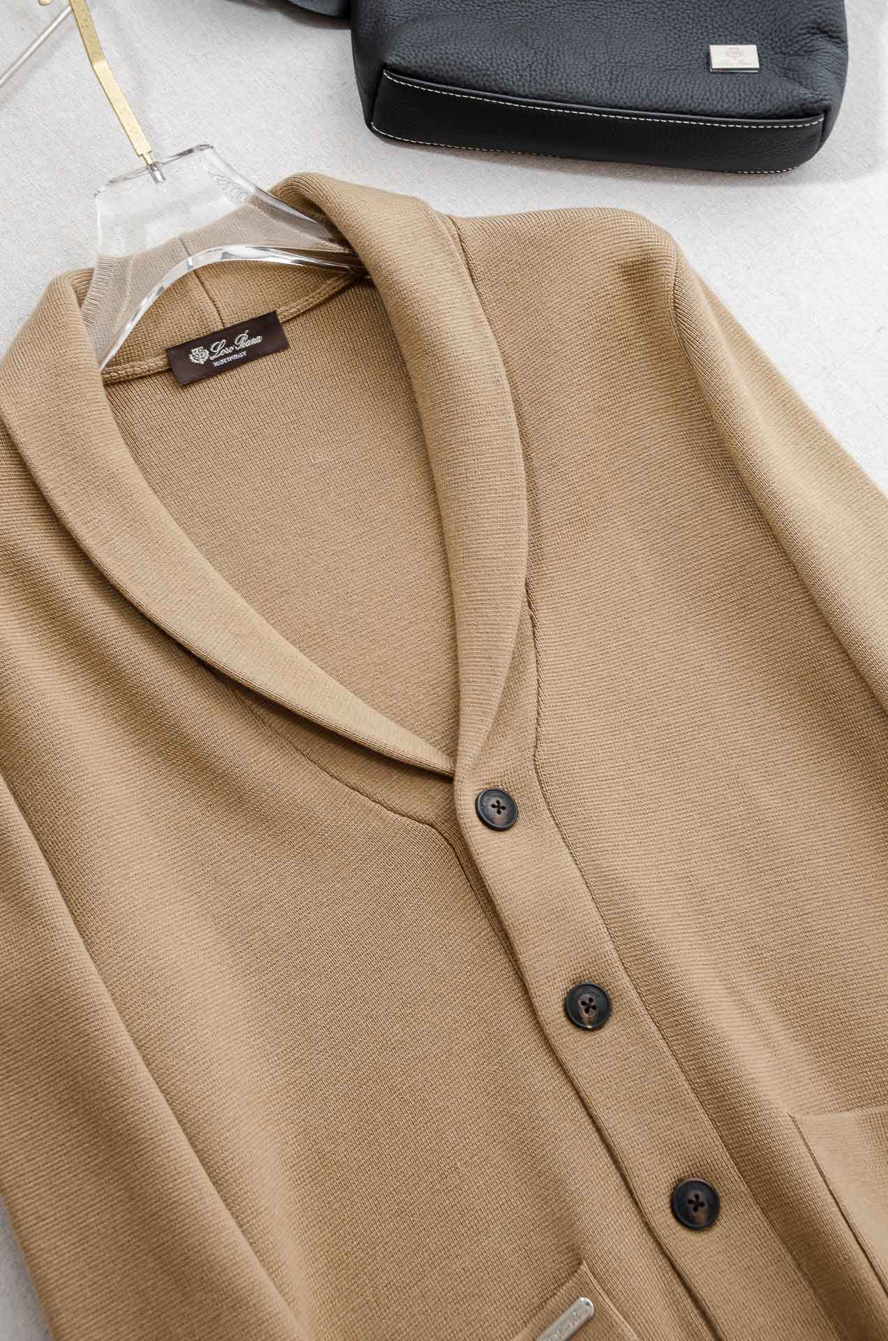 Loro*Piana / lP🆕 //秋冬新品高端品质顶级版本 ！男士高端简约羊绒羊毛混纺开衫毛衣/羊毛