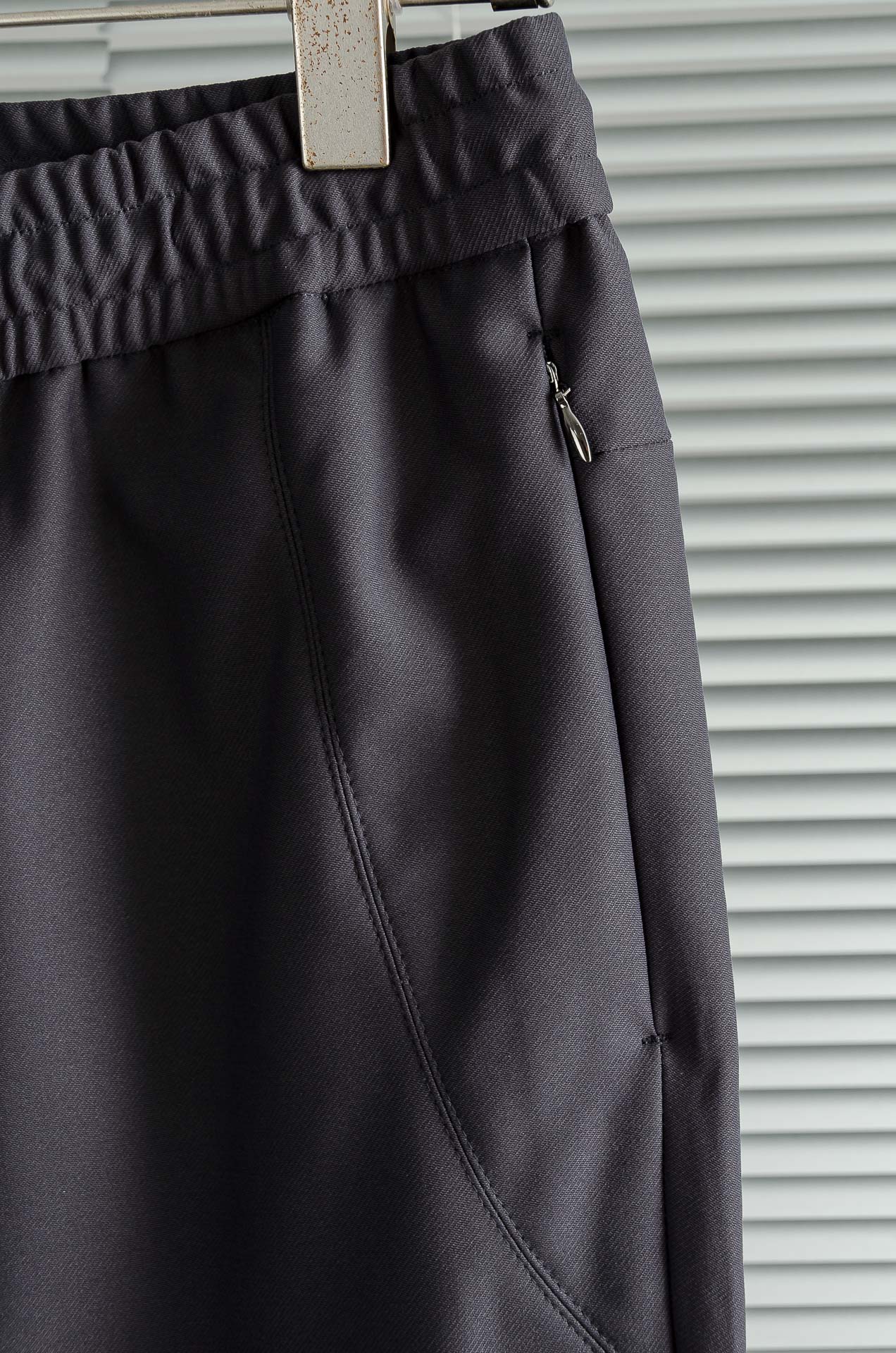 露露 抽绳腰头男士休闲舒适直筒长裤#其匠心打造，毋庸置疑的极品重磅，无需过多的词汇来形容这款人气单品，光