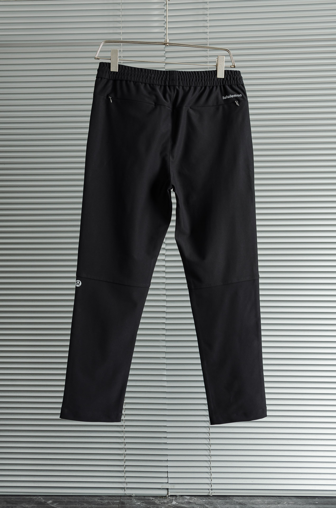 露露 抽绳腰头男士休闲舒适直筒长裤#其匠心打造，毋庸置疑的极品重磅，无需过多的词汇来形容这款人气单品，光