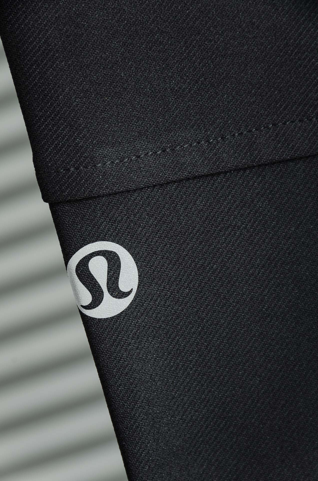 露露 抽绳腰头男士休闲舒适直筒长裤#其匠心打造，毋庸置疑的极品重磅，无需过多的词汇来形容这款人气单品，光