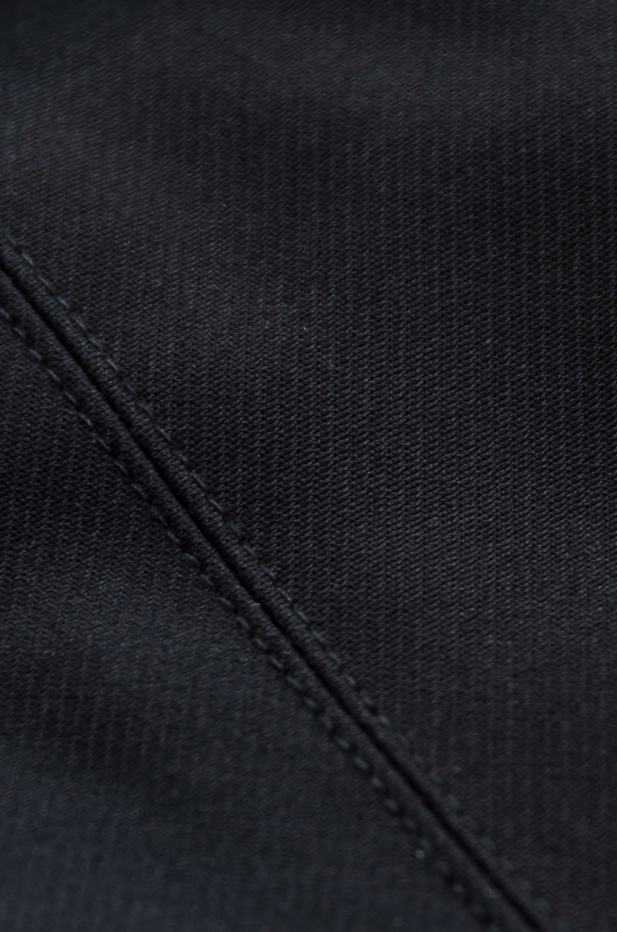 露露 抽绳腰头男士休闲舒适直筒长裤#其匠心打造，毋庸置疑的极品重磅，无需过多的词汇来形容这款人气单品，光