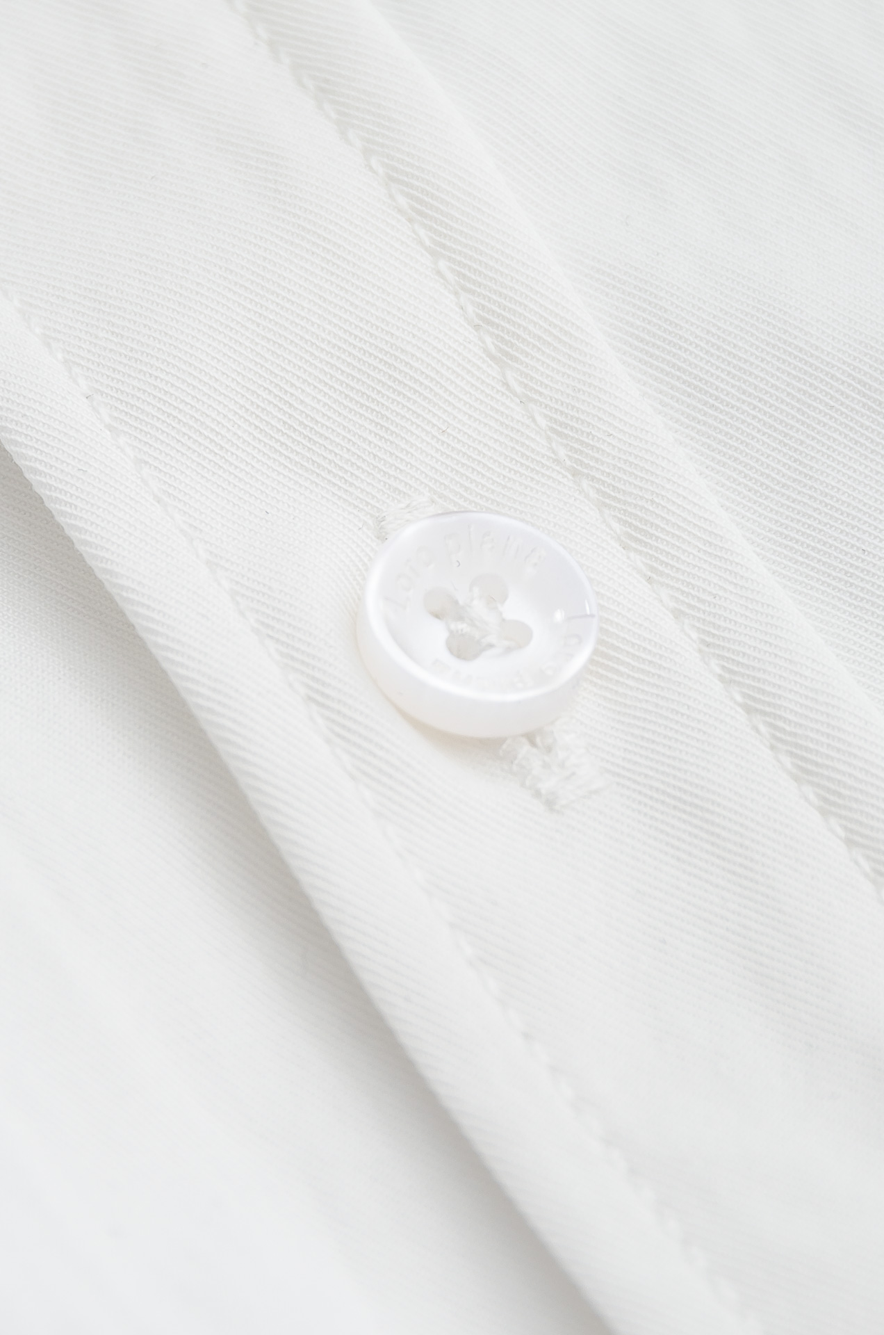 lP🆕 🇮🇹2025最新男士牛津布长袖休闲衬衫#纯正洋行渠道，品相完美如斯，高端意大利原厂出品，超人气单