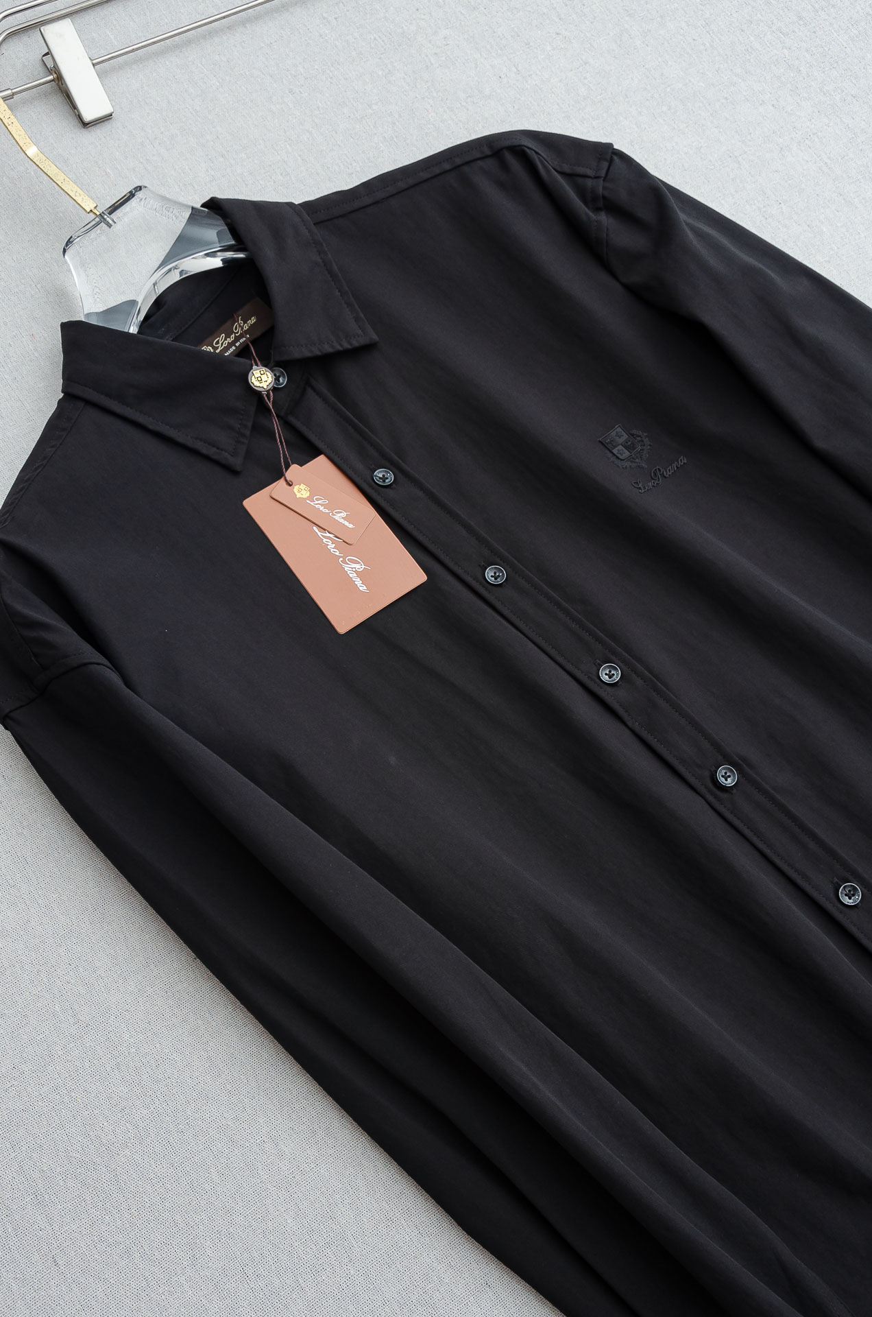 lP🆕 🇮🇹2025最新男士牛津布长袖休闲衬衫#纯正洋行渠道，品相完美如斯，高端意大利原厂出品，超人气单