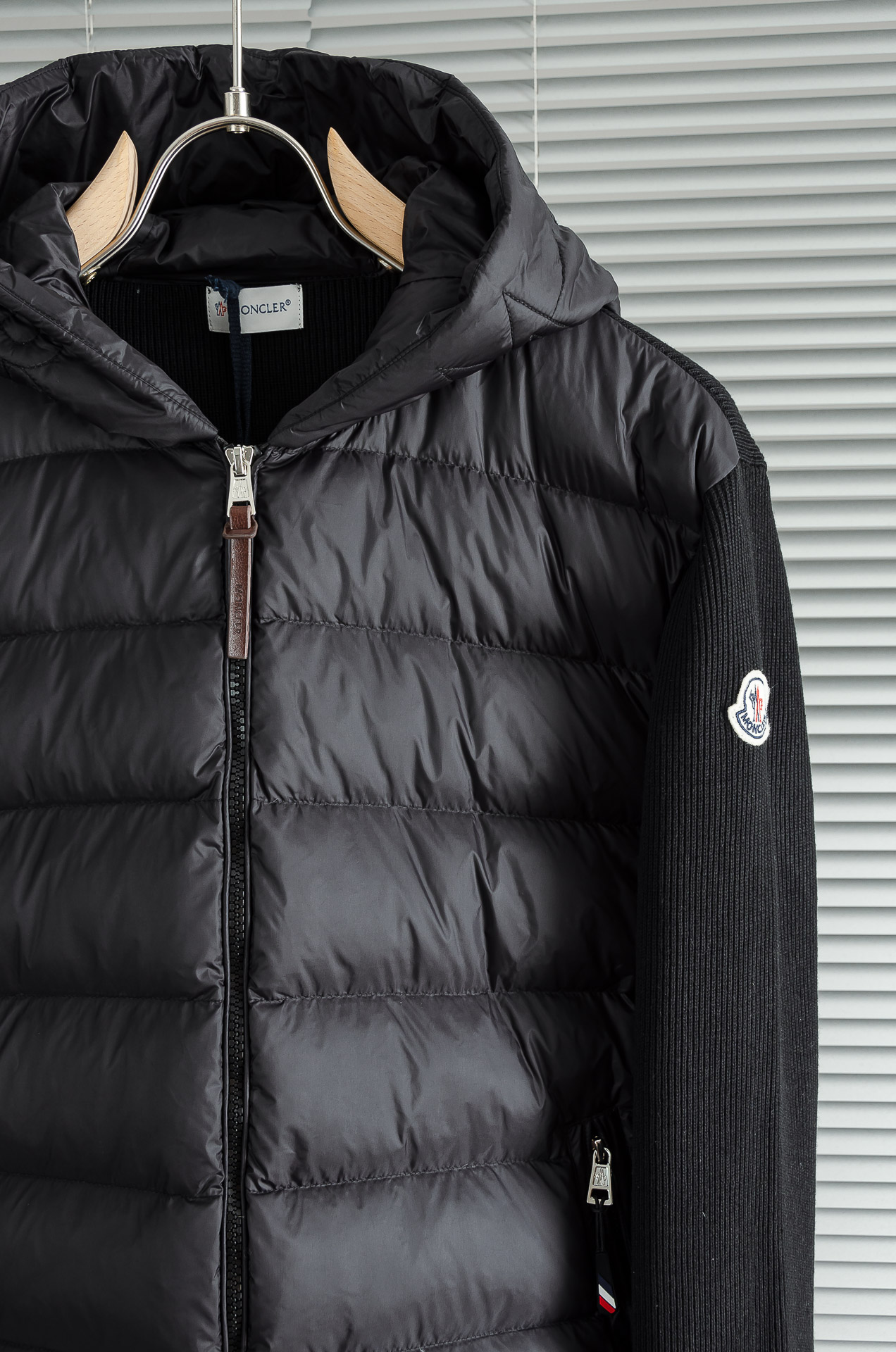 New# 5️⃣ MONC* LER 蒙口2025FW秋冬新款羽绒外套#顶级版本!进口羊毛针织设计，不仅