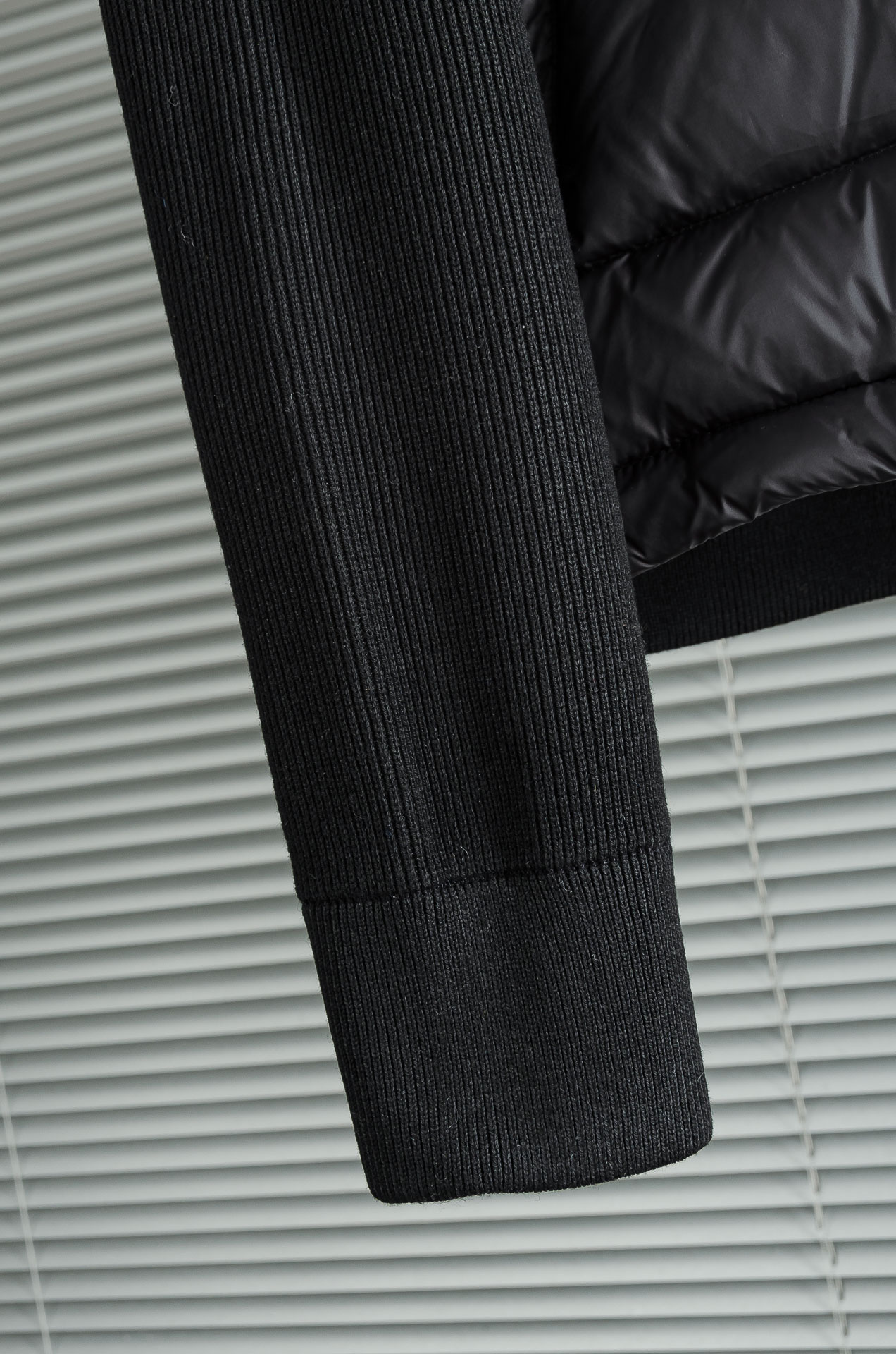 New# 5️⃣ MONC* LER 蒙口2025FW秋冬新款羽绒外套#顶级版本!进口羊毛针织设计，不仅