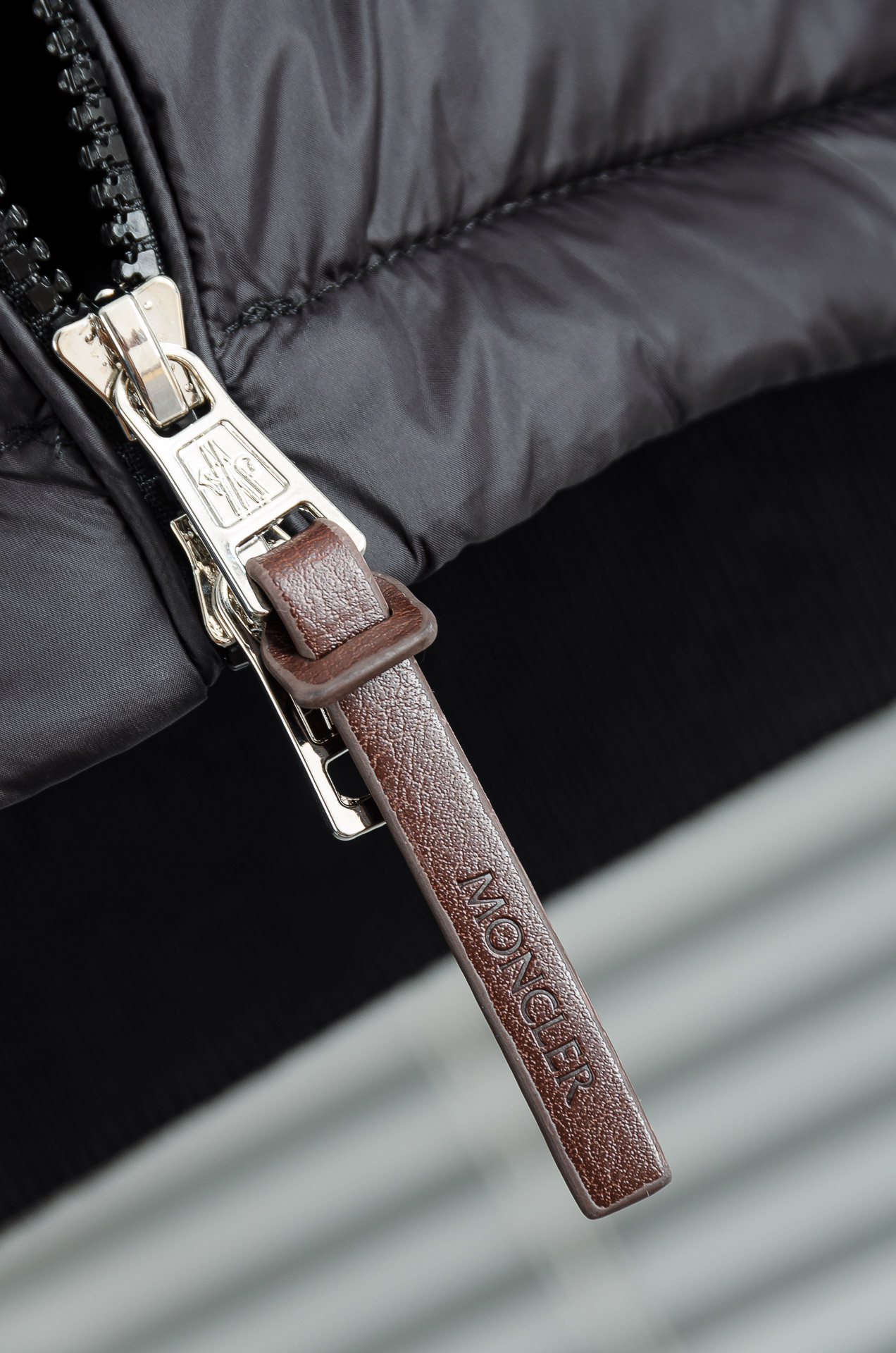 New# 5️⃣ MONC* LER 蒙口2025FW秋冬新款羽绒外套#顶级版本!进口羊毛针织设计，不仅