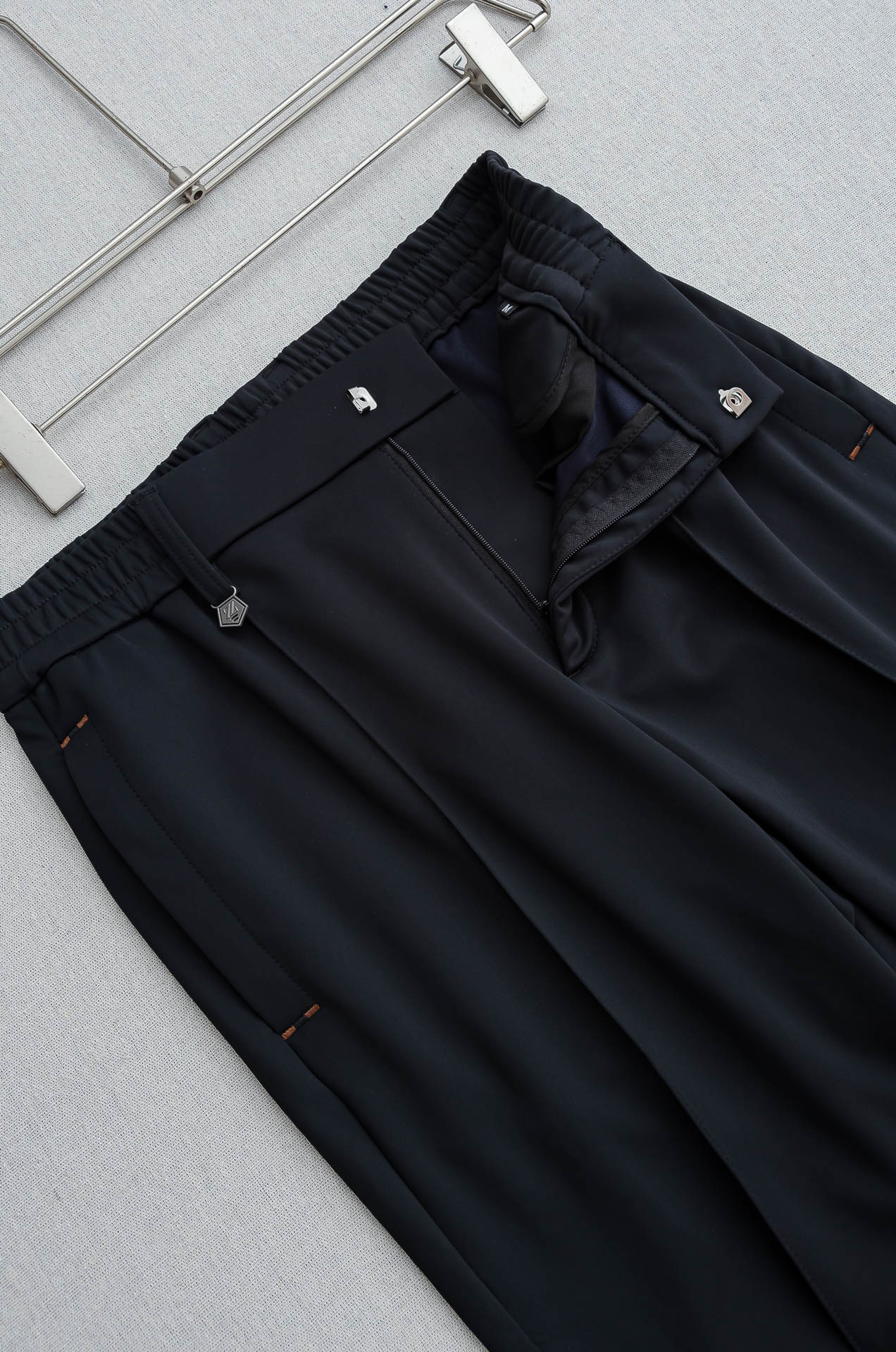 Zeg#na杰尼/亚* 2025FW独家贸易货，稀有渠道流出，品质经得起检验，随意进入柜台无压力！精选精