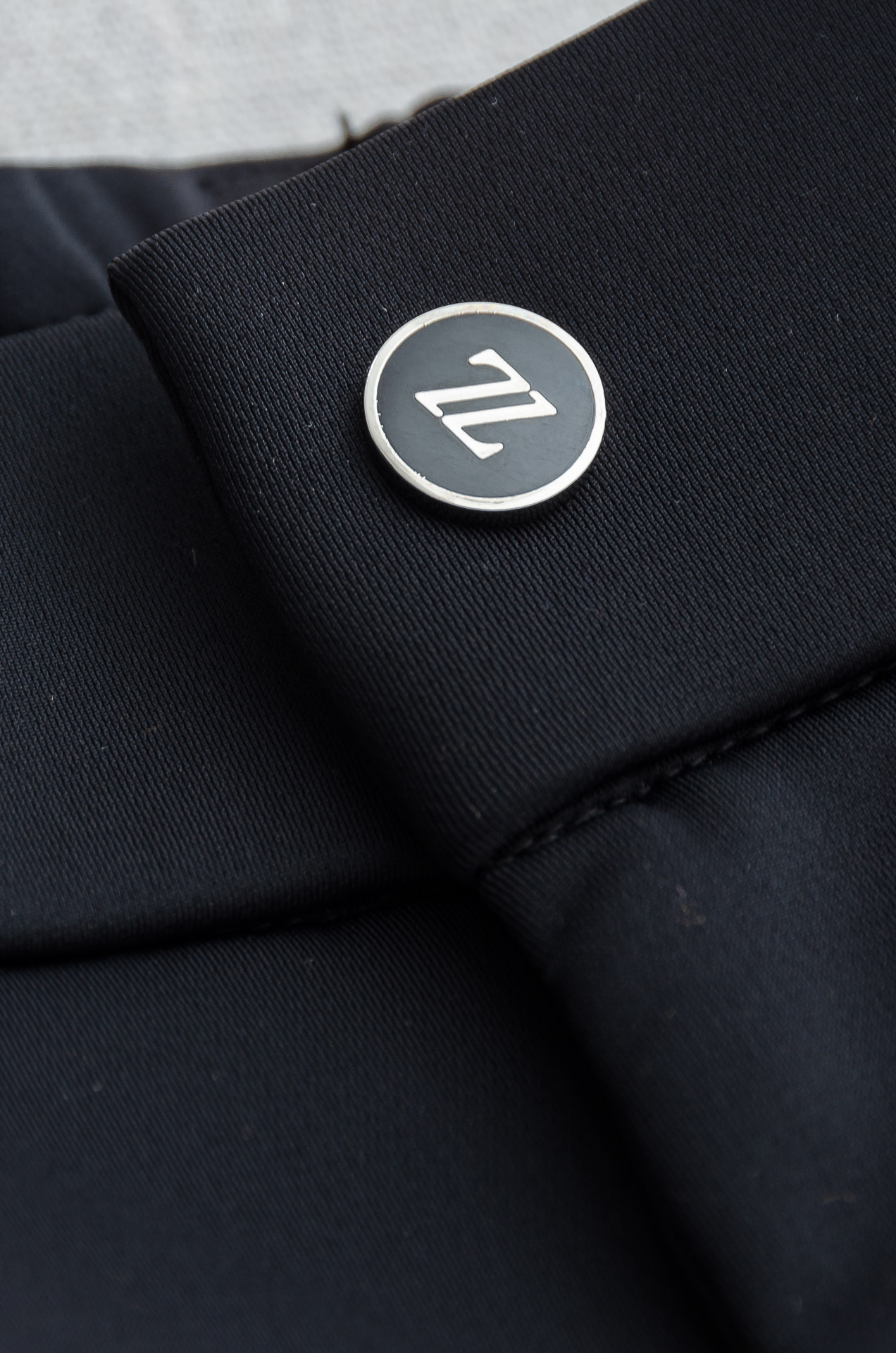 Zeg#na杰尼/亚* 2025FW独家贸易货，稀有渠道流出，品质经得起检验，随意进入柜台无压力！精选精