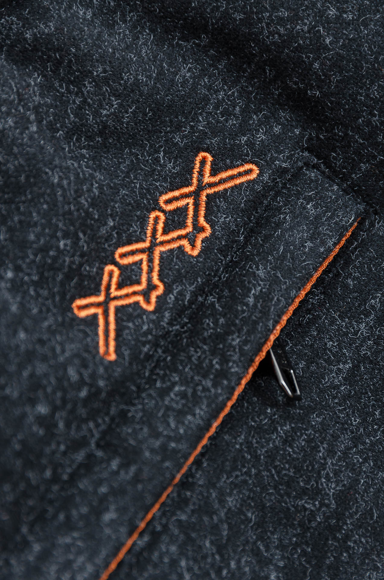 ☀️☀️zeg#na2025FW 松紧腰羊毛混纺休闲裤#适度量感的微廓版型，质地挺括有骨，风格松弛有度，