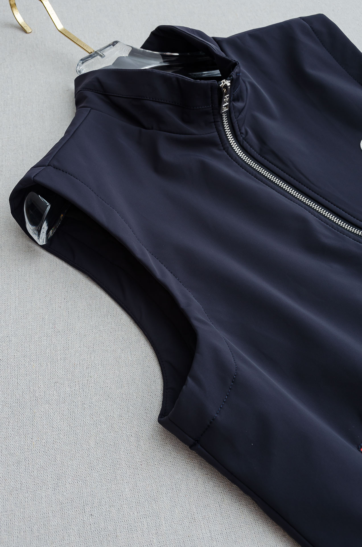 MONCL/ ER.蒙口2025FW 秋冬最新立领设计男士休闲马甲夹克外套#上身十分的舒适，质感超级的细