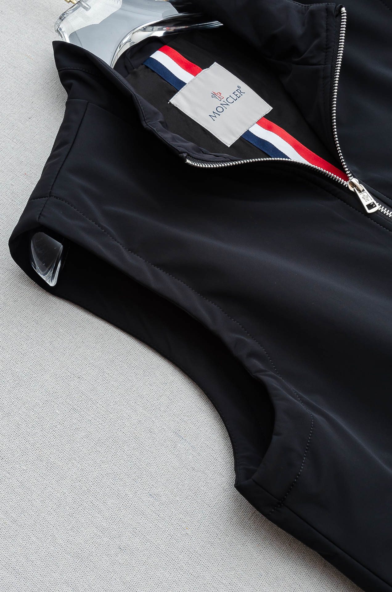 MONCL/ ER.蒙口2025FW 秋冬最新立领设计男士休闲马甲夹克外套#上身十分的舒适，质感超级的细