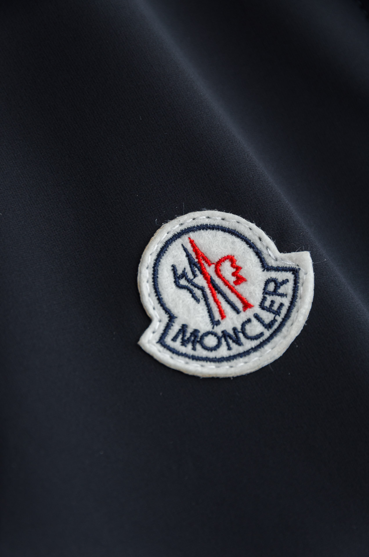 MONCL/ ER.蒙口2025FW 秋冬最新立领设计男士休闲马甲夹克外套#上身十分的舒适，质感超级的细