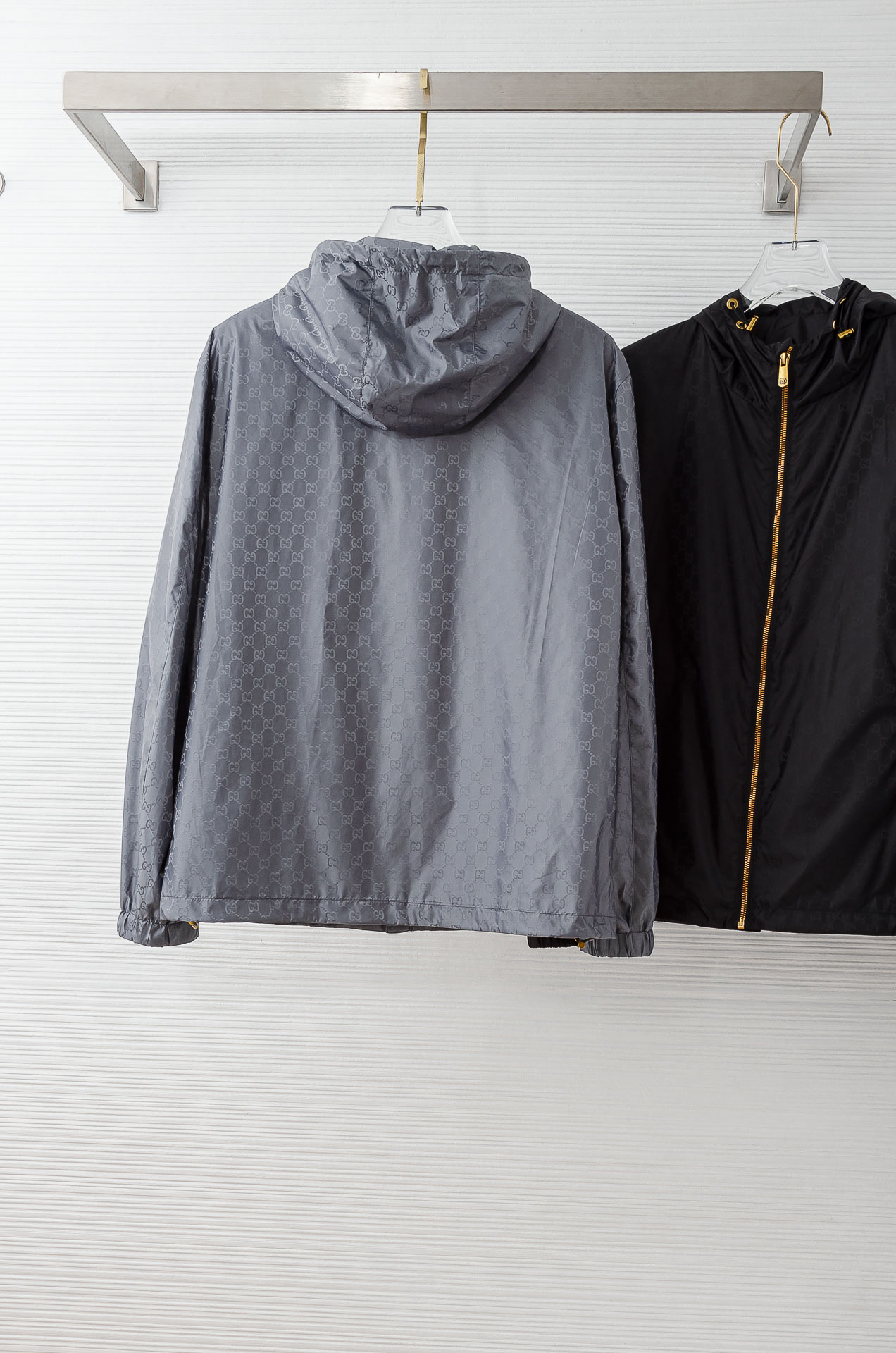 🌾 Gucc#i 26FW男士连帽夹克外套#经典造型与风格上融入当下最热门的暗纹提花元素设计，简洁大气的