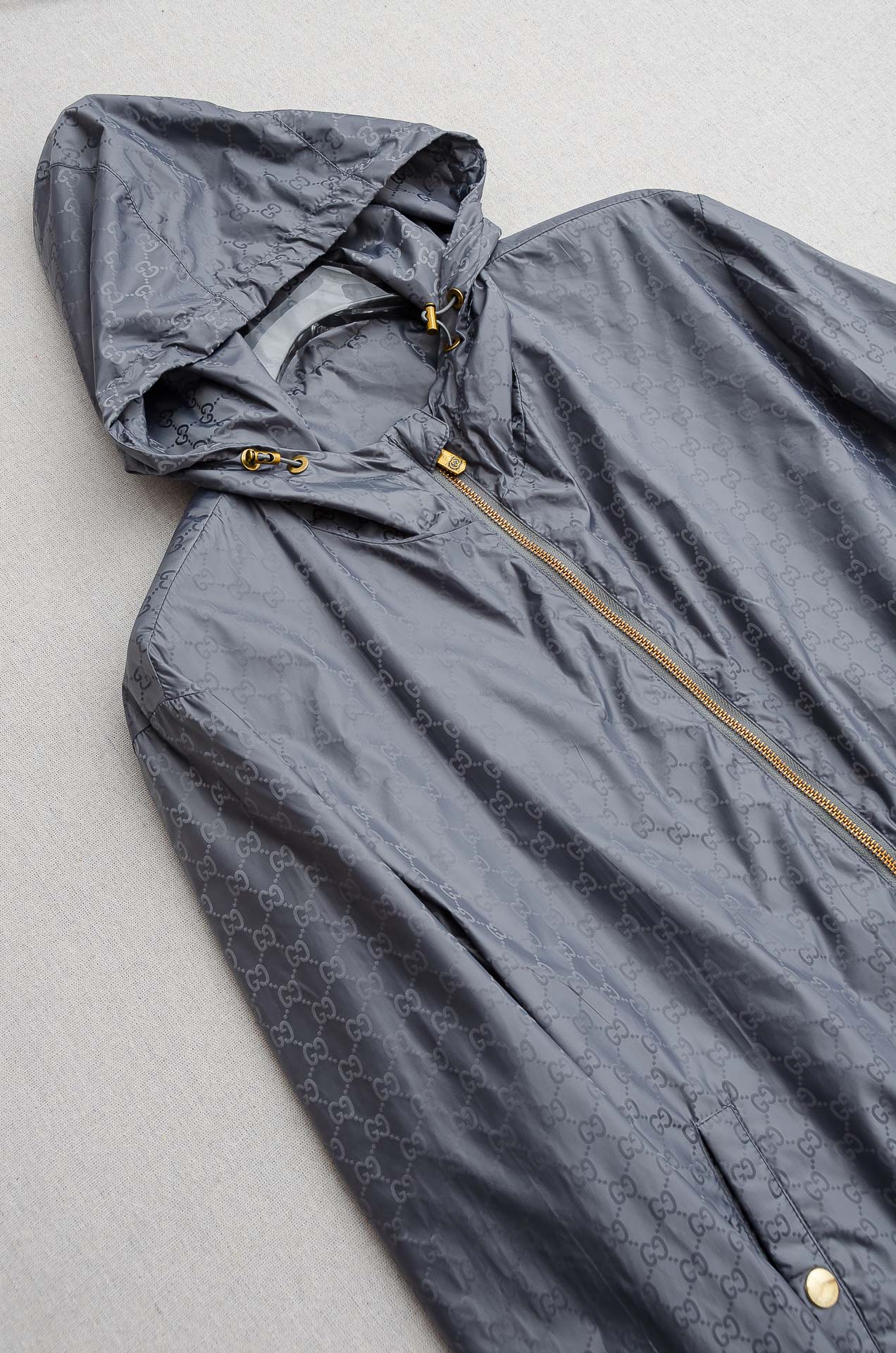 🌾 Gucc#i 26FW男士连帽夹克外套#经典造型与风格上融入当下最热门的暗纹提花元素设计，简洁大气的