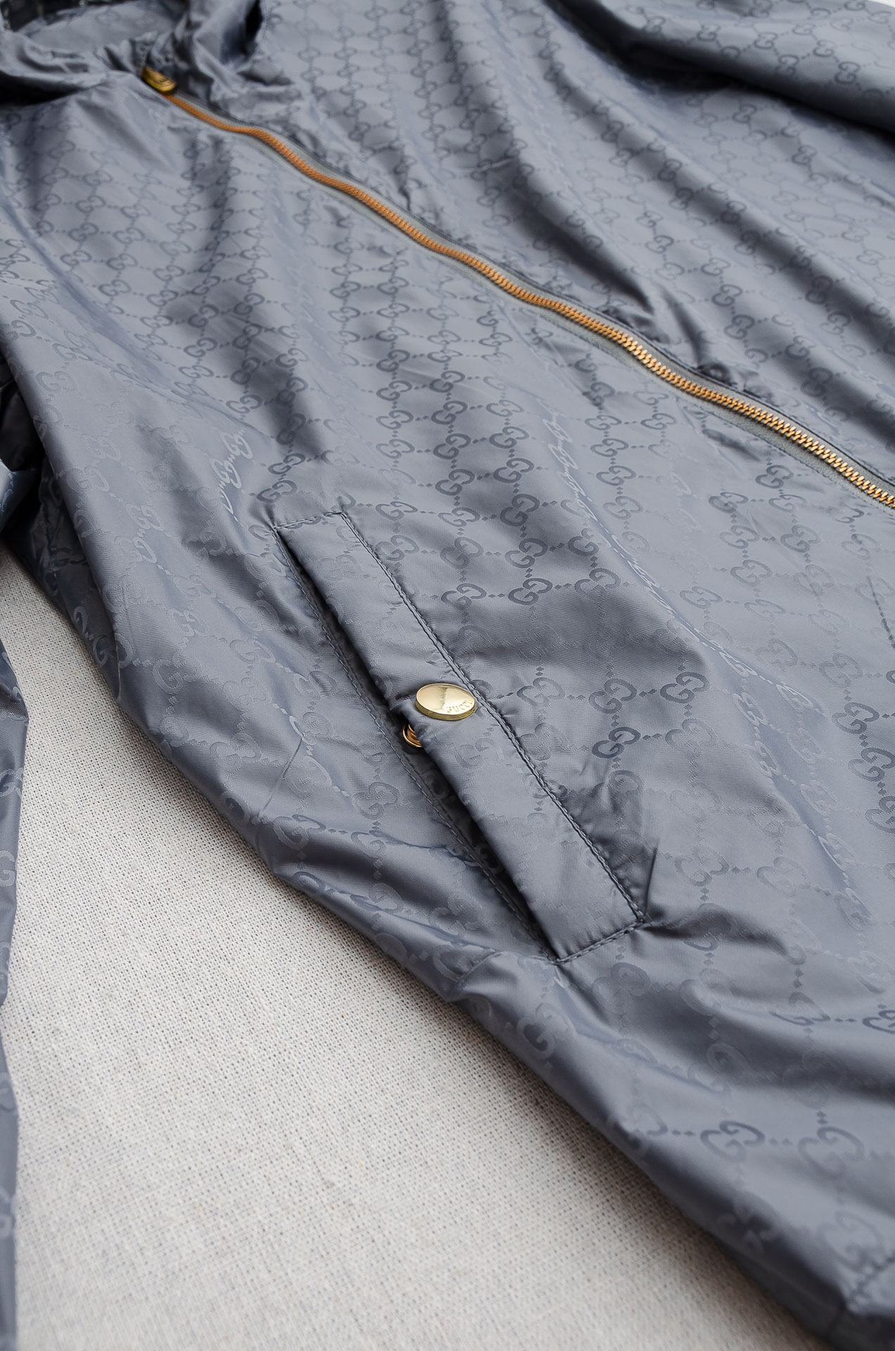 🌾 Gucc#i 26FW男士连帽夹克外套#经典造型与风格上融入当下最热门的暗纹提花元素设计，简洁大气的