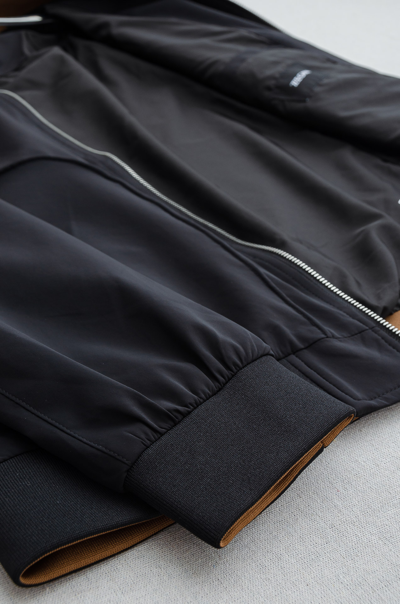 🌾杰尼/亚ze#gna2026Fw最新男士休闲夹克外套#上身十分的舒适，质感超级的细腻且柔软！休闲商务都