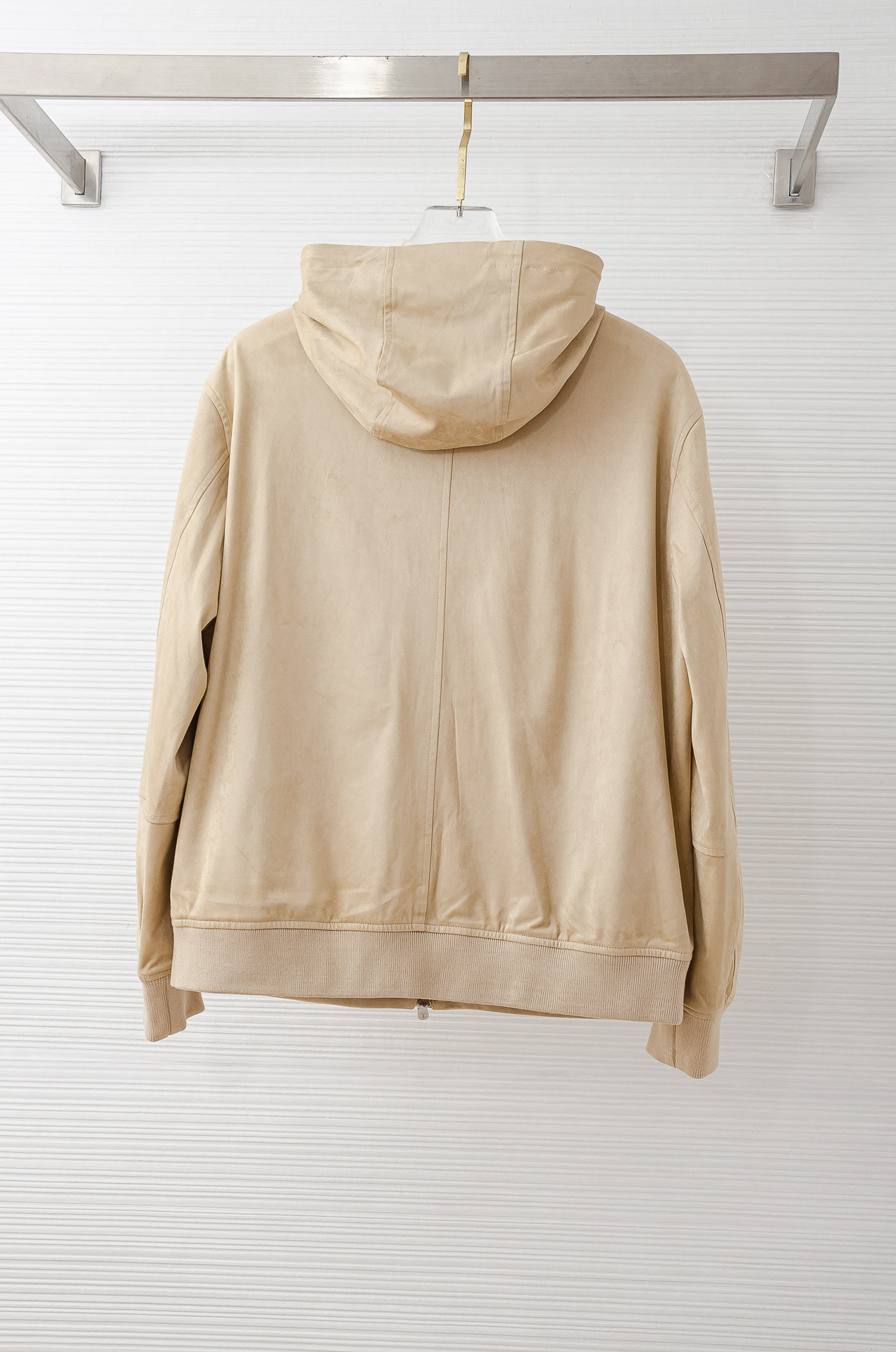 BC 2025 FW最新连帽夹克外套#客供进口麂皮绒肌理感质地面料，用料真得是无比奢华，面料采用90% 