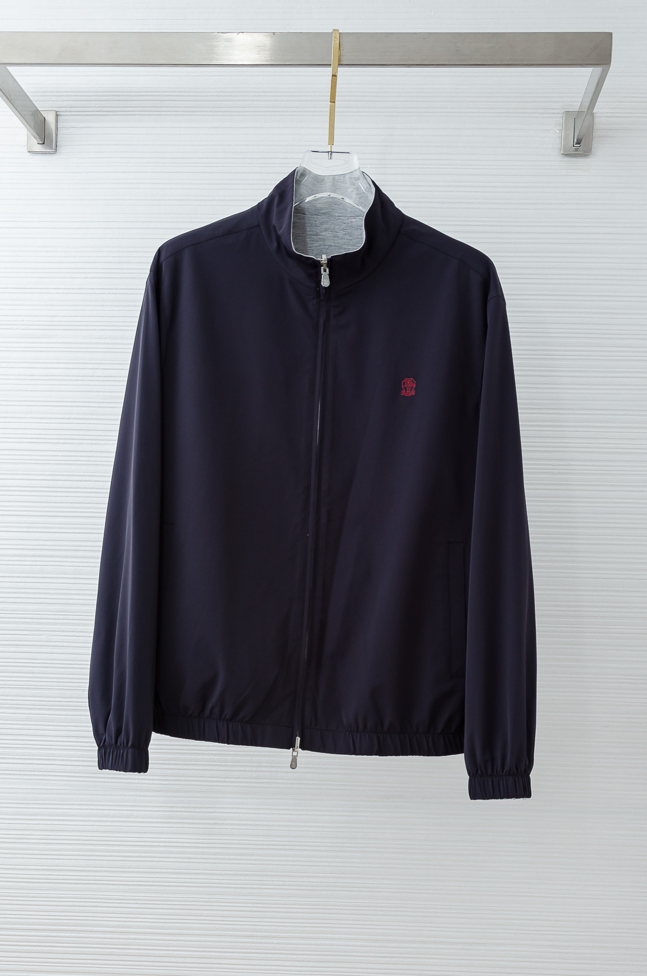 BC 双面设计A面羊毛+羊绒B面高支高密定织三防面料呈现不同质感风格！双面穿立领夹克外套#采用双面料打造