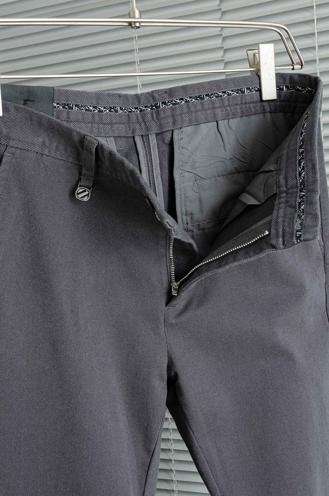 Zeg#na 杰尼/亚25FW秋冬新款轻奢时尚定制休闲裤，简洁干练的风格，精致卓越的品质男装，每款的设计