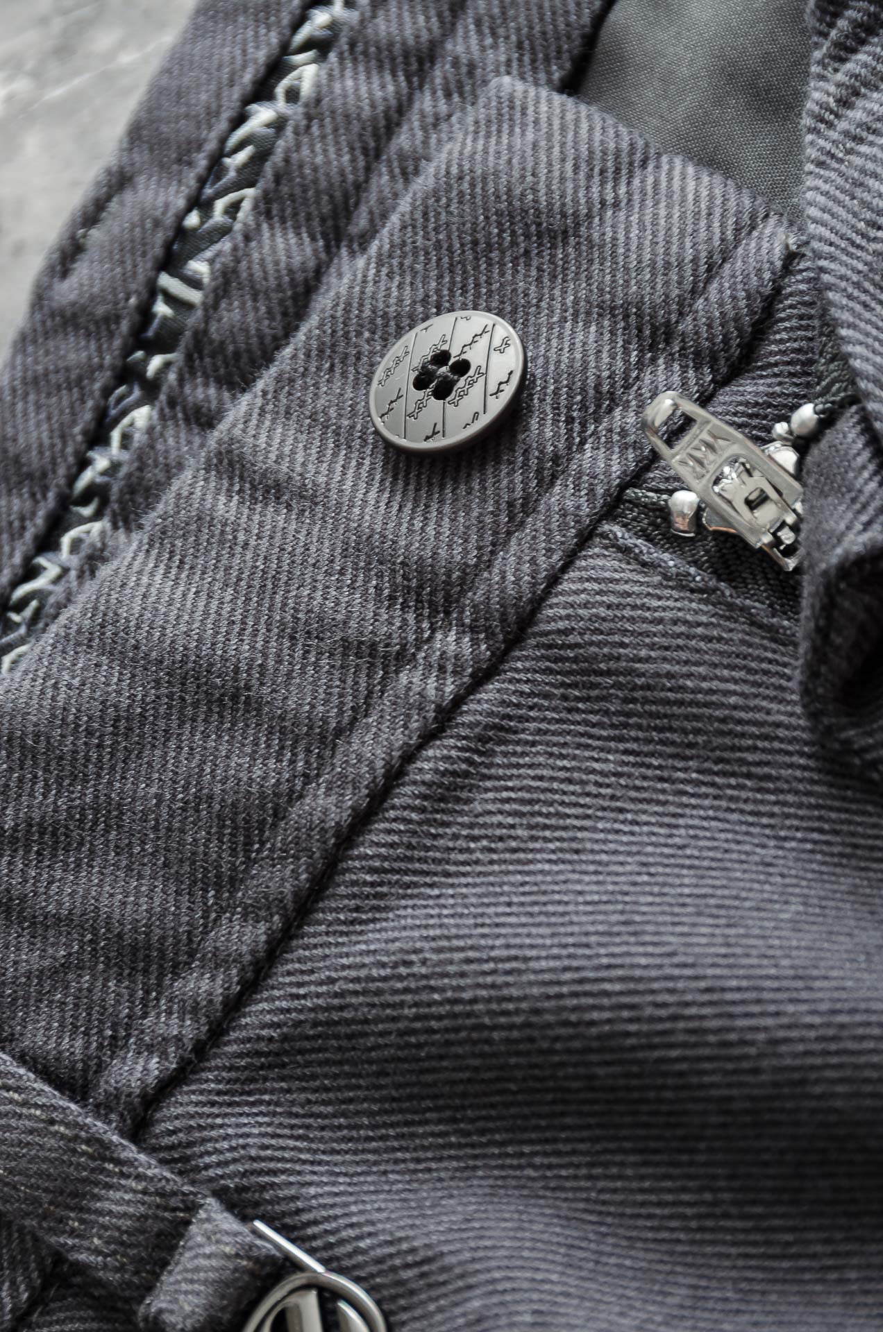 Zeg#na 杰尼/亚25FW秋冬新款轻奢时尚定制休闲裤，简洁干练的风格，精致卓越的品质男装，每款的设计