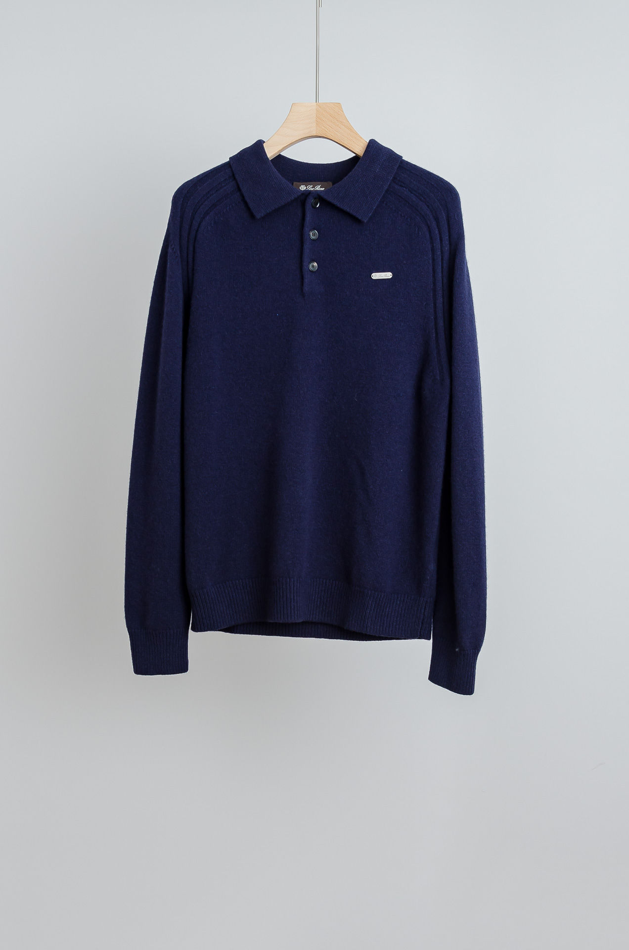 ☀️☀️Lo*roPian*a诺悠*翩雅 🇮🇹2025经典简约羊毛衫#经典羊毛衣，它以其卓越的品质和精湛