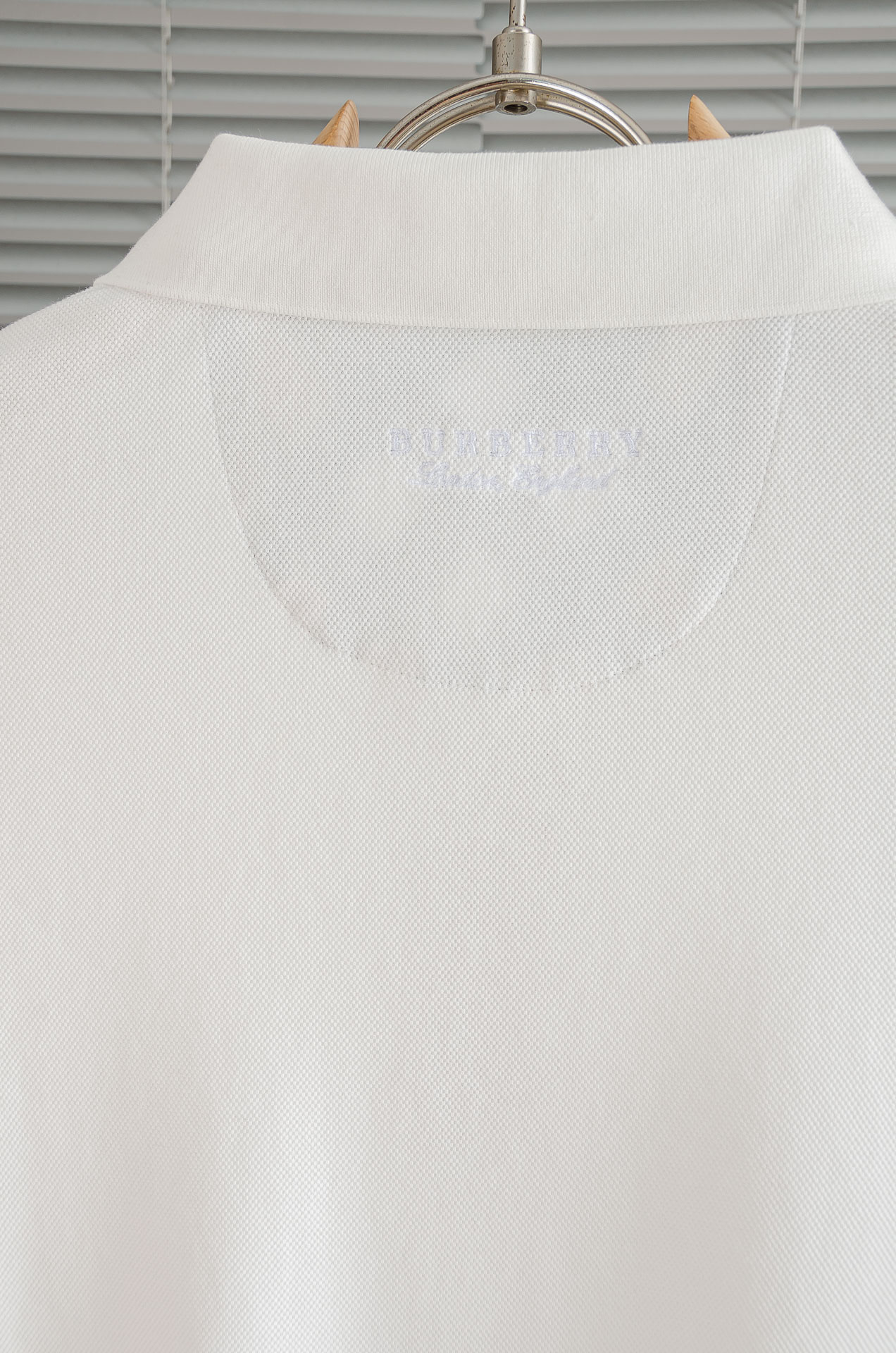 BURBE#RRY巴宝莉2026FW新品 轻奢男士翻领长袖T恤衫#精选客供进口100%棉采用高密度工艺打