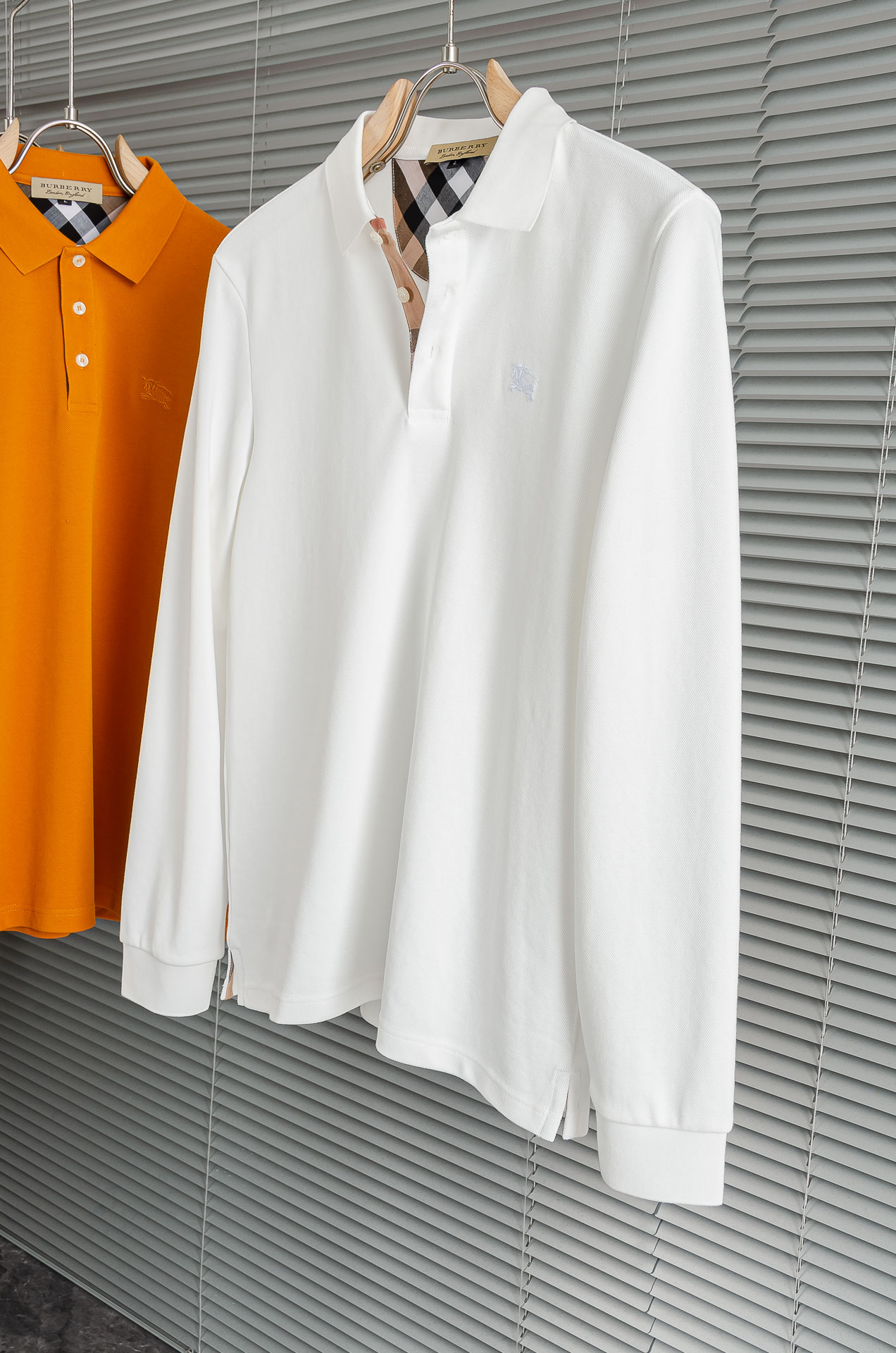 BURBE#RRY巴宝莉2026FW新品 轻奢男士翻领长袖T恤衫#精选客供进口100%棉采用高密度工艺打