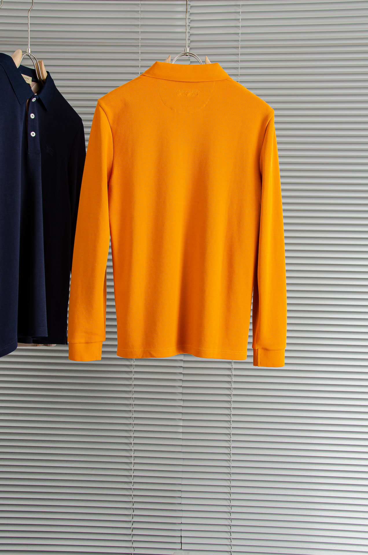 BURBE#RRY巴宝莉2026FW新品 轻奢男士翻领长袖T恤衫#精选客供进口100%棉采用高密度工艺打