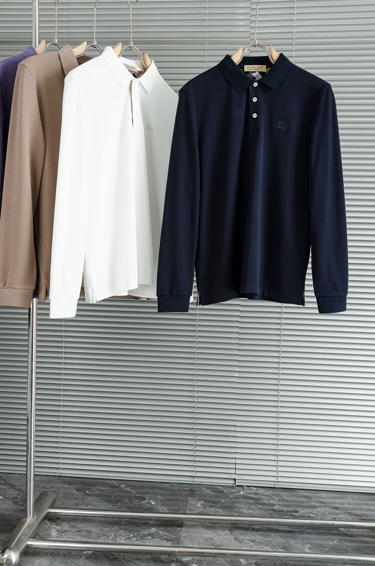 BURBE#RRY巴宝莉2026FW新品 轻奢男士翻领长袖T恤衫#精选客供进口100%棉采用高密度工艺打