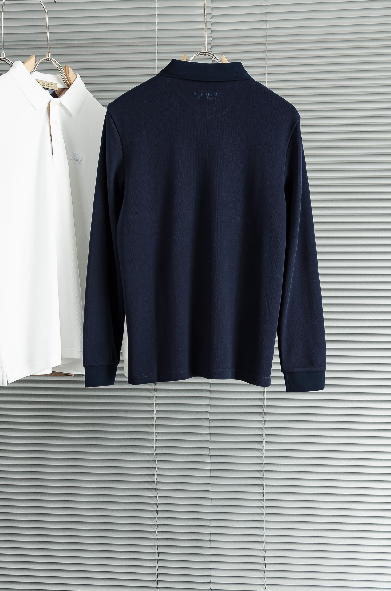 BURBE#RRY巴宝莉2026FW新品 轻奢男士翻领长袖T恤衫#精选客供进口100%棉采用高密度工艺打