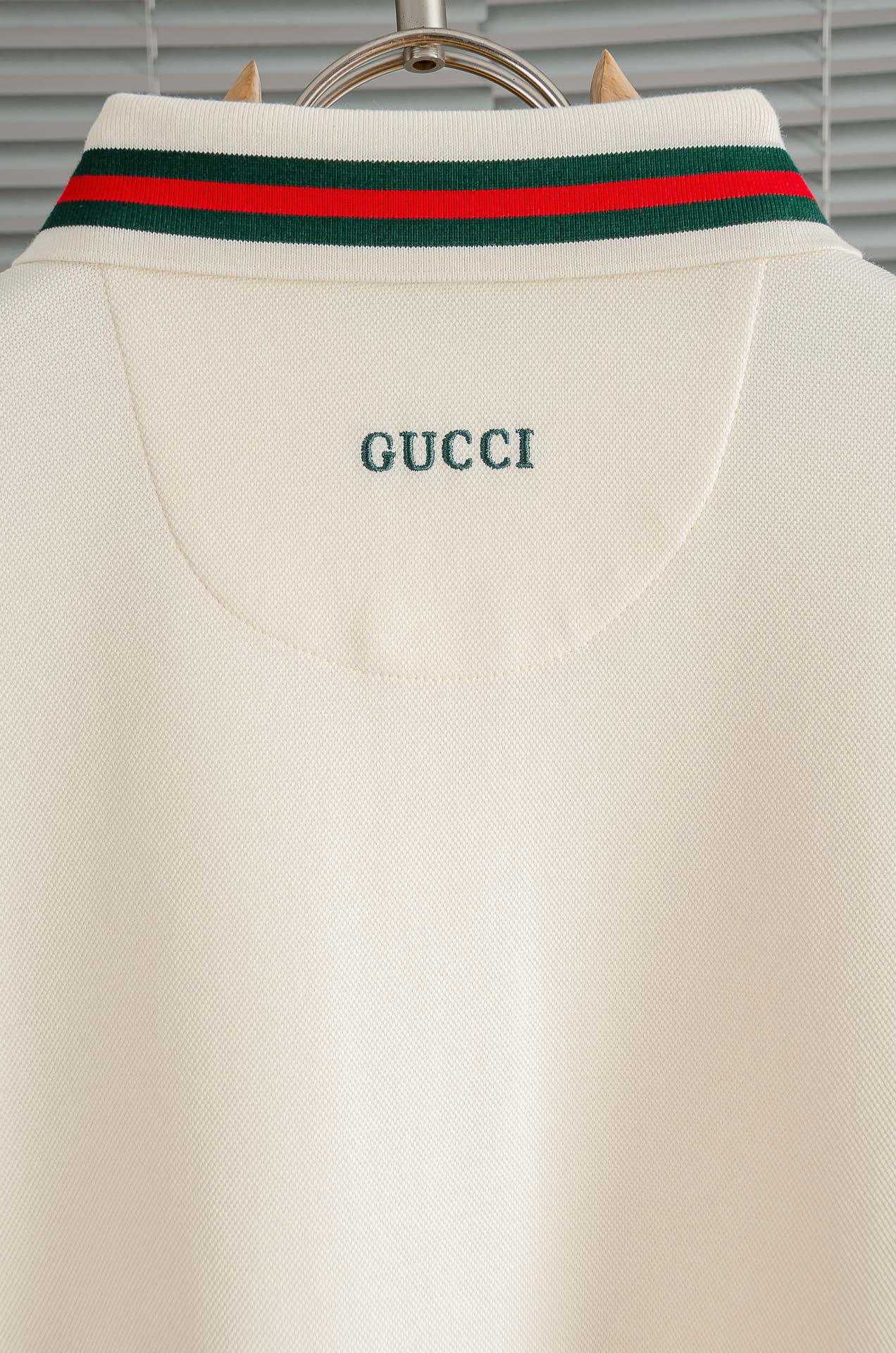 GU#CCI 2026FW新品 轻奢男士翻领长袖T恤衫#精选客供进口100%棉采用高密度工艺打造而成，手