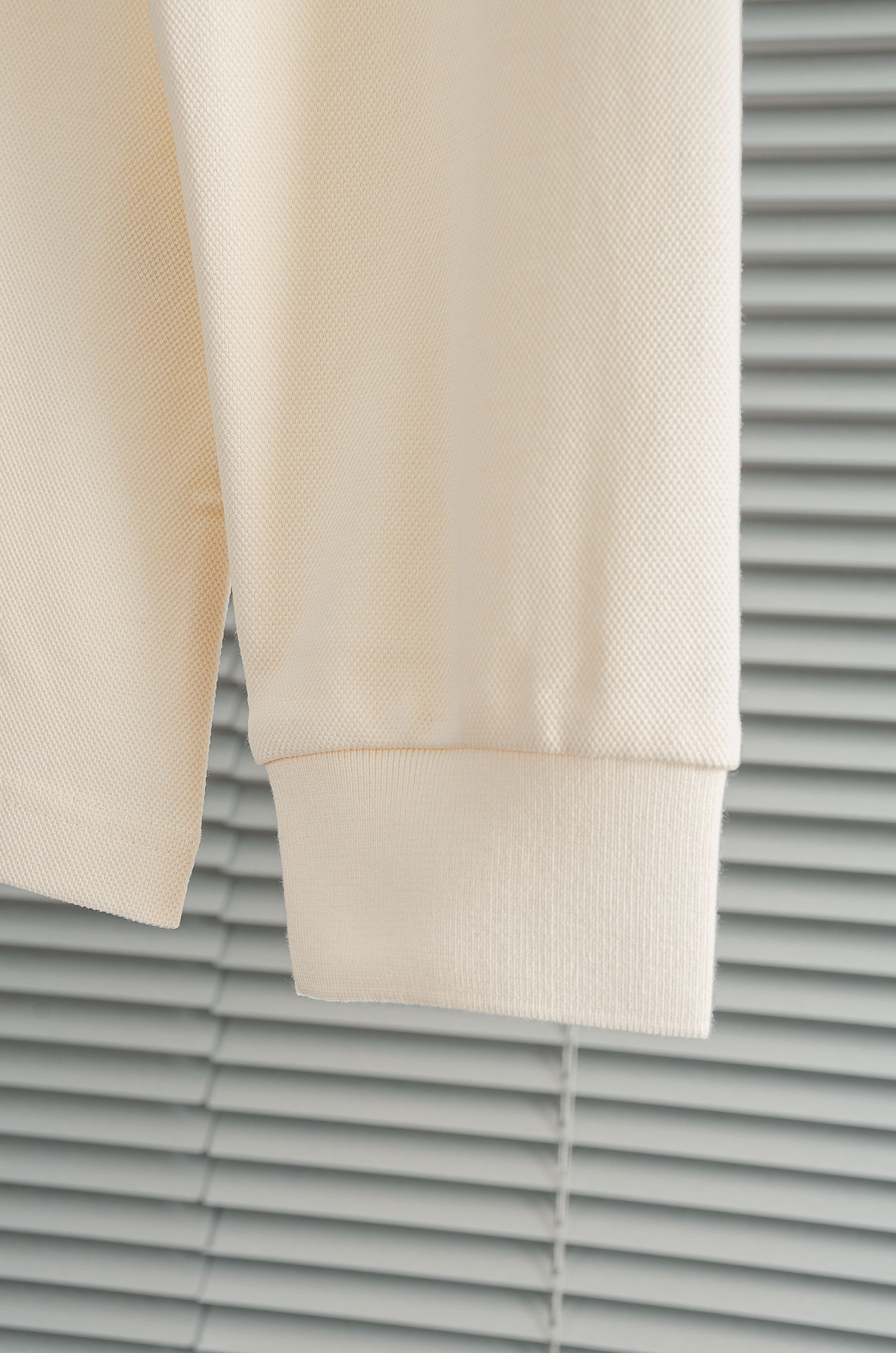 GU#CCI 2026FW新品 轻奢男士翻领长袖T恤衫#精选客供进口100%棉采用高密度工艺打造而成，手