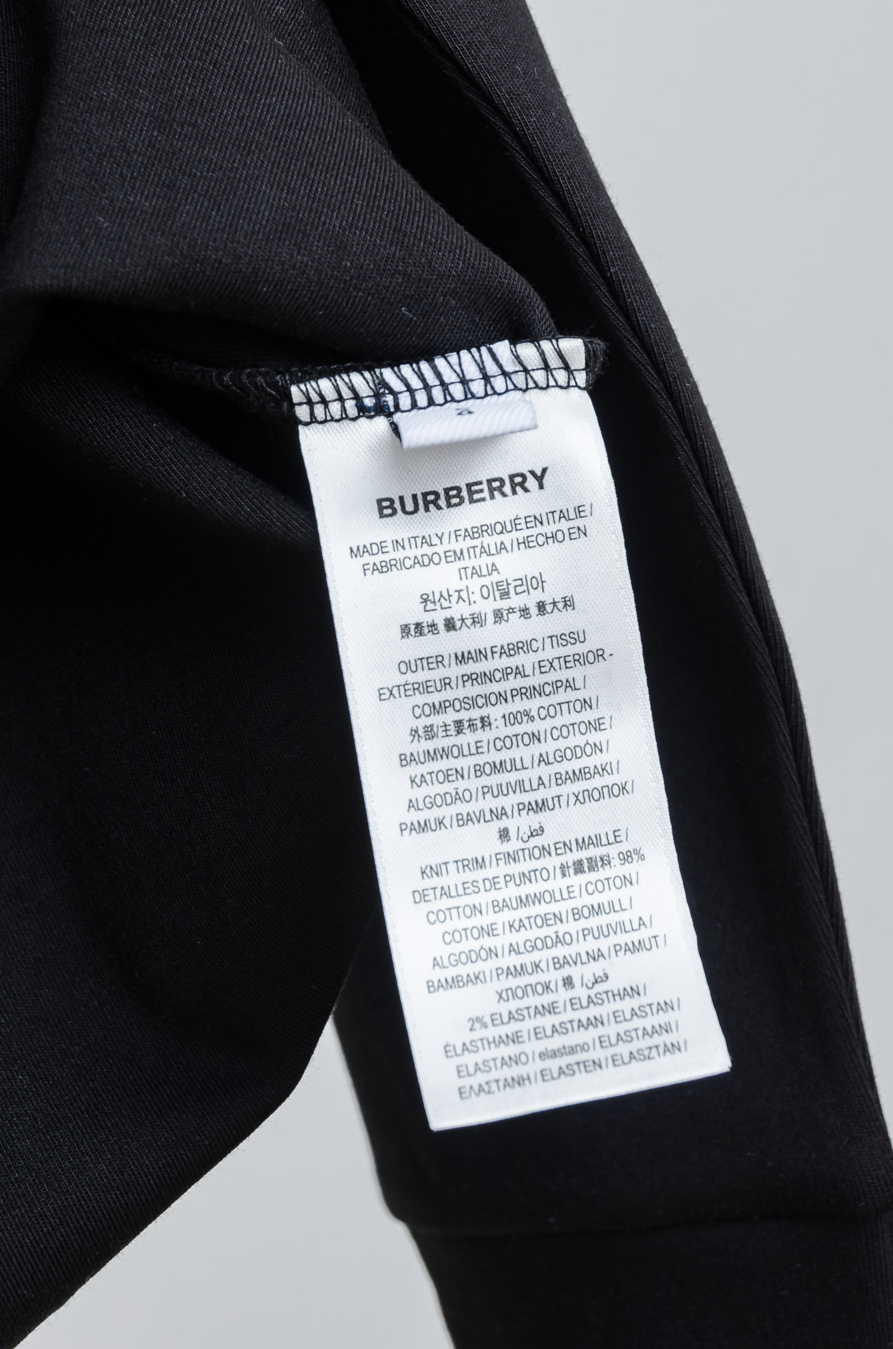 ☀️☀️ BBR 巴宝莉26FW秋冬新款 立体刺绣男士长袖T恤衫#把重心都放在了面料上，表面清晰可见的细