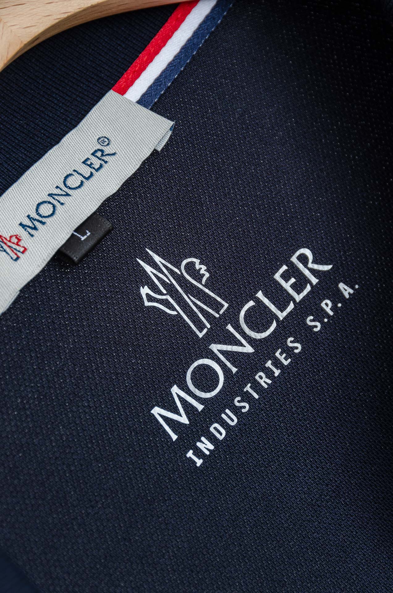 ☀️☀️ MONC#LER 蒙/口 2025FW新品 轻奢男士翻领长袖T恤衫#精选客供进口100%棉采用